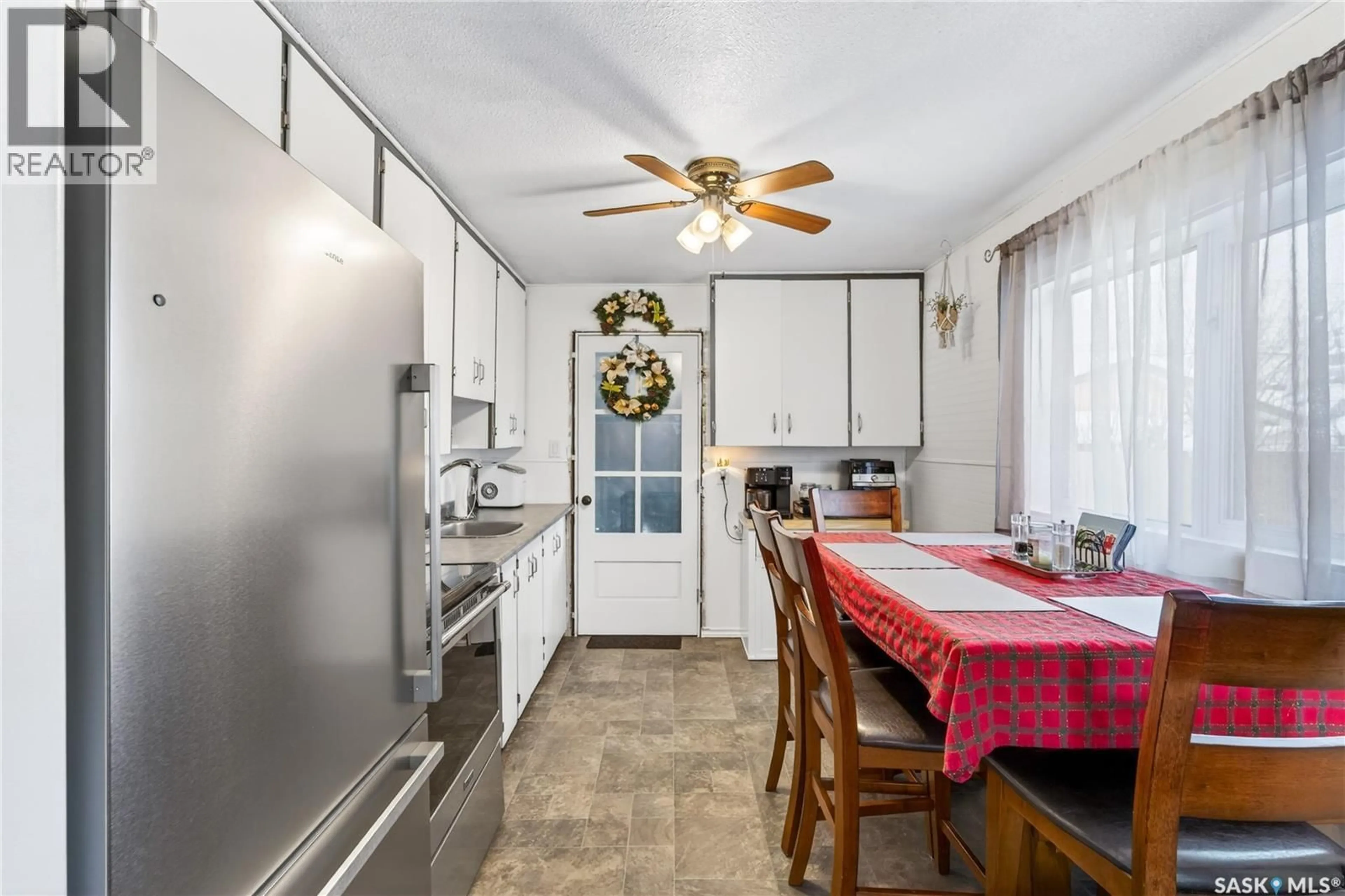 Standard kitchen, ceramic/tile floor for 838 15TH STREET, Prince Albert Saskatchewan S6V3R9