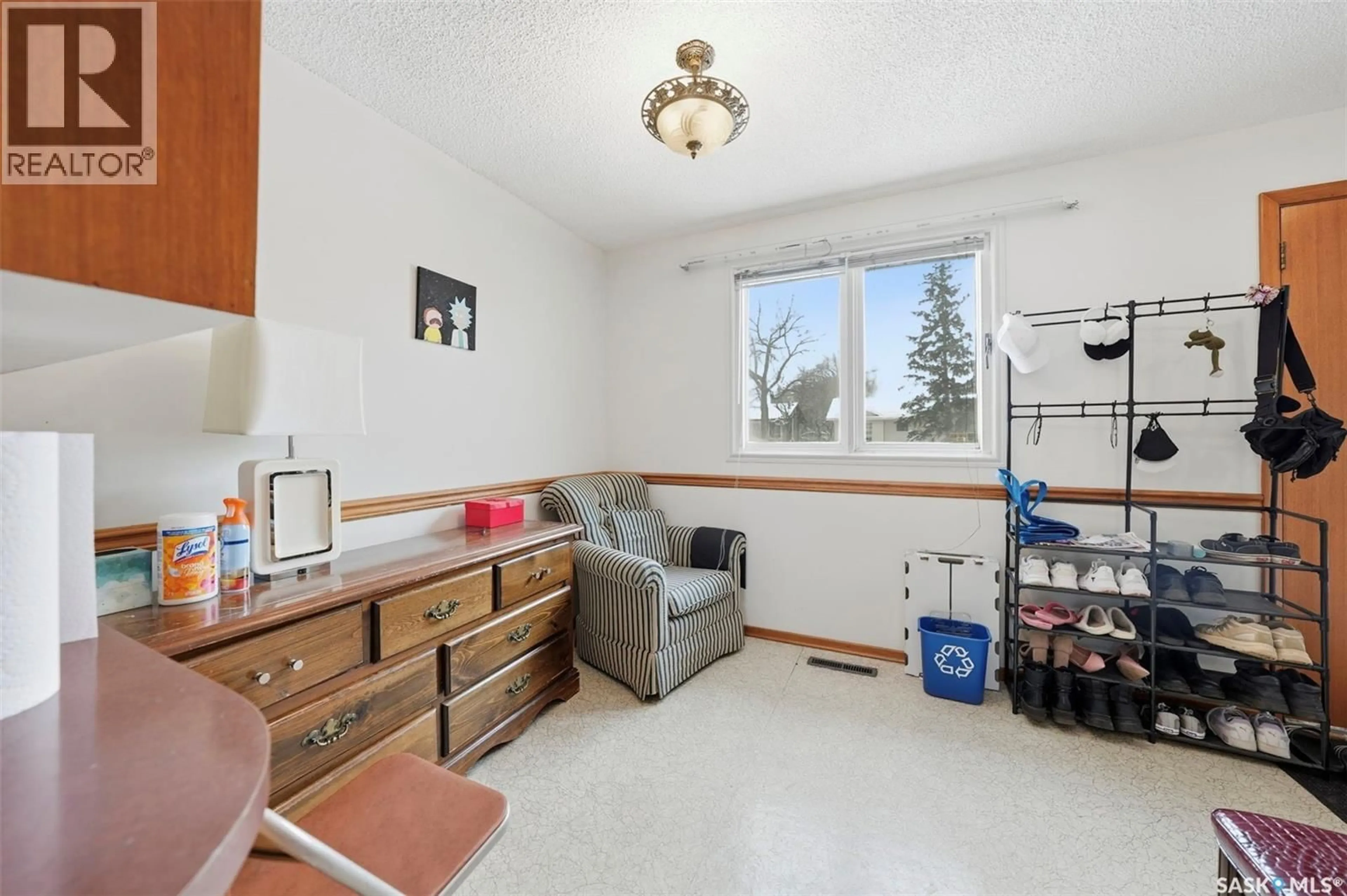 A pic of a room for 106 112TH STREET, Saskatoon Saskatchewan S7N1T7