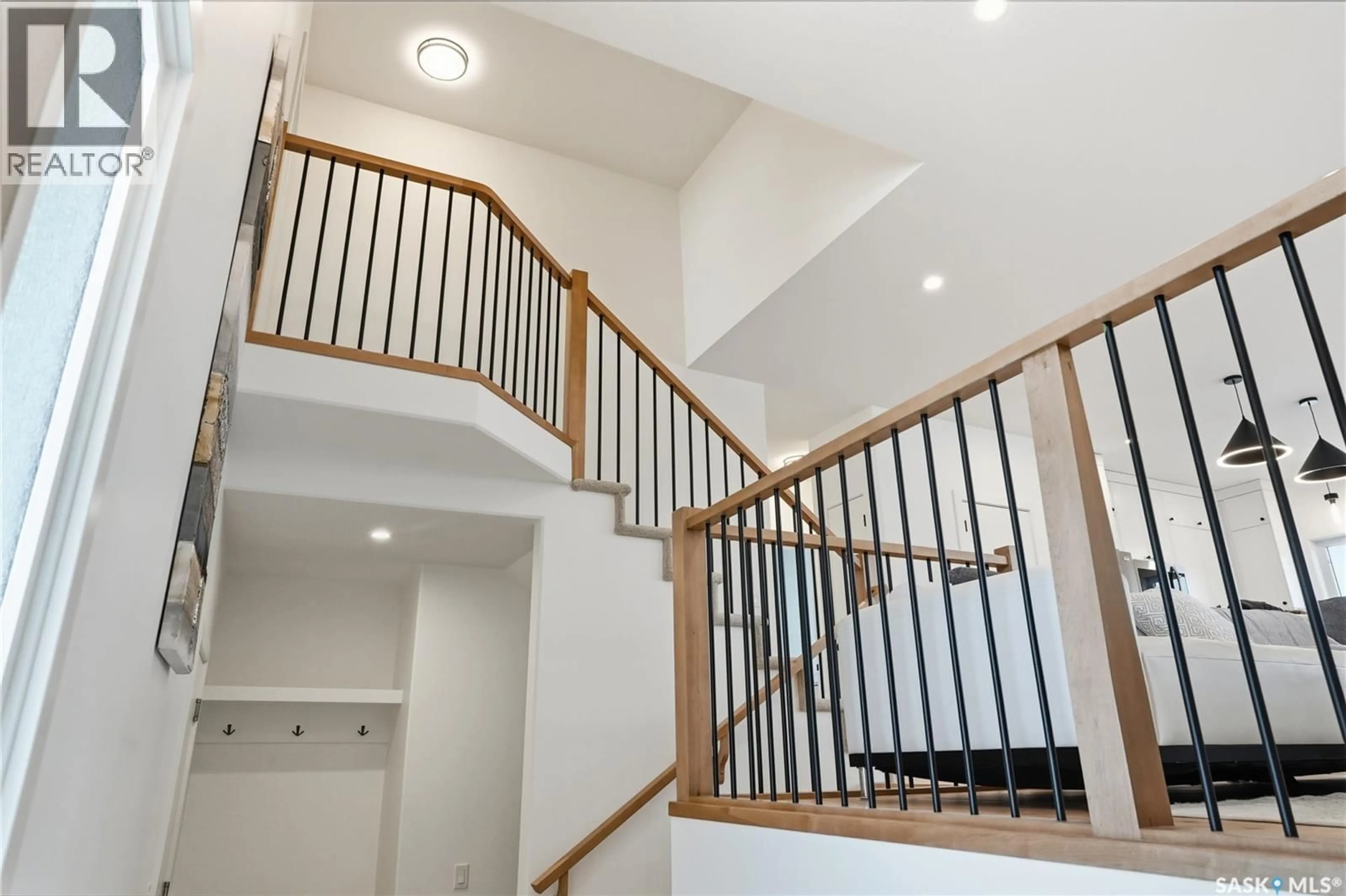 Stairs for 811 BALLESTEROS CRESCENT, Warman Saskatchewan S0K4S4