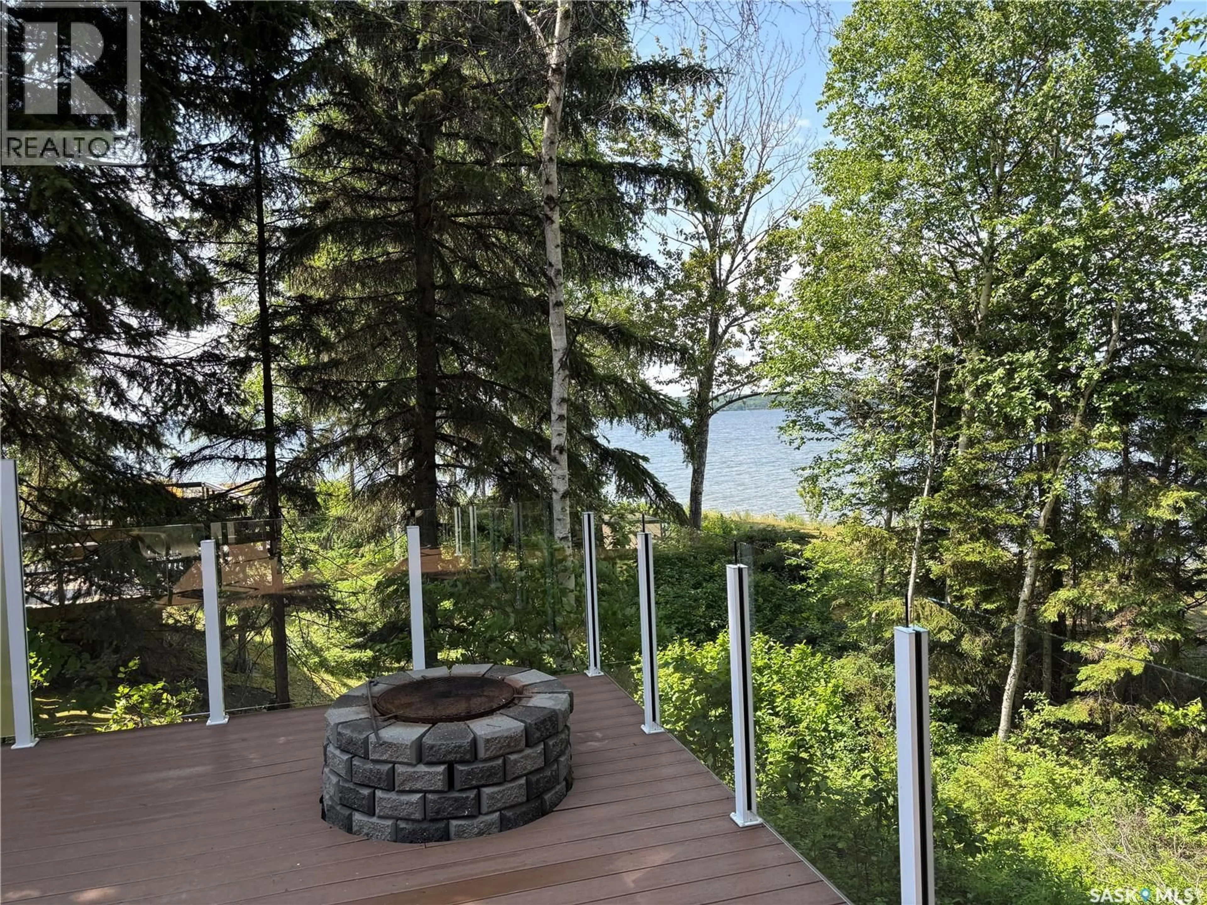 Patio, forest/trees view for 102 LAKEVIEW DRIVE, Tobin Lake Saskatchewan S0E1E0