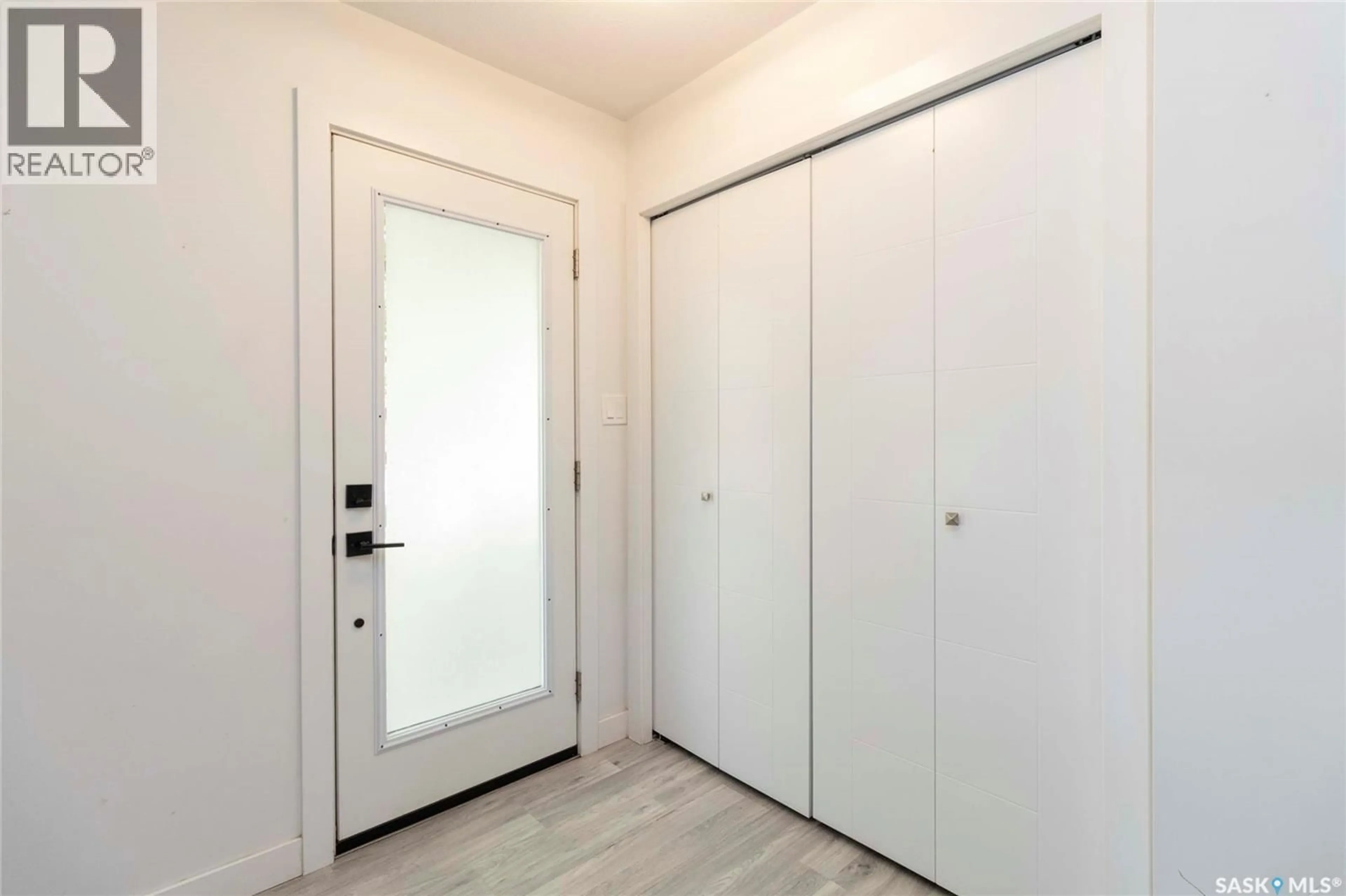 Unknown for 2406 CAIRNS AVENUE, Saskatoon Saskatchewan S7J1V3