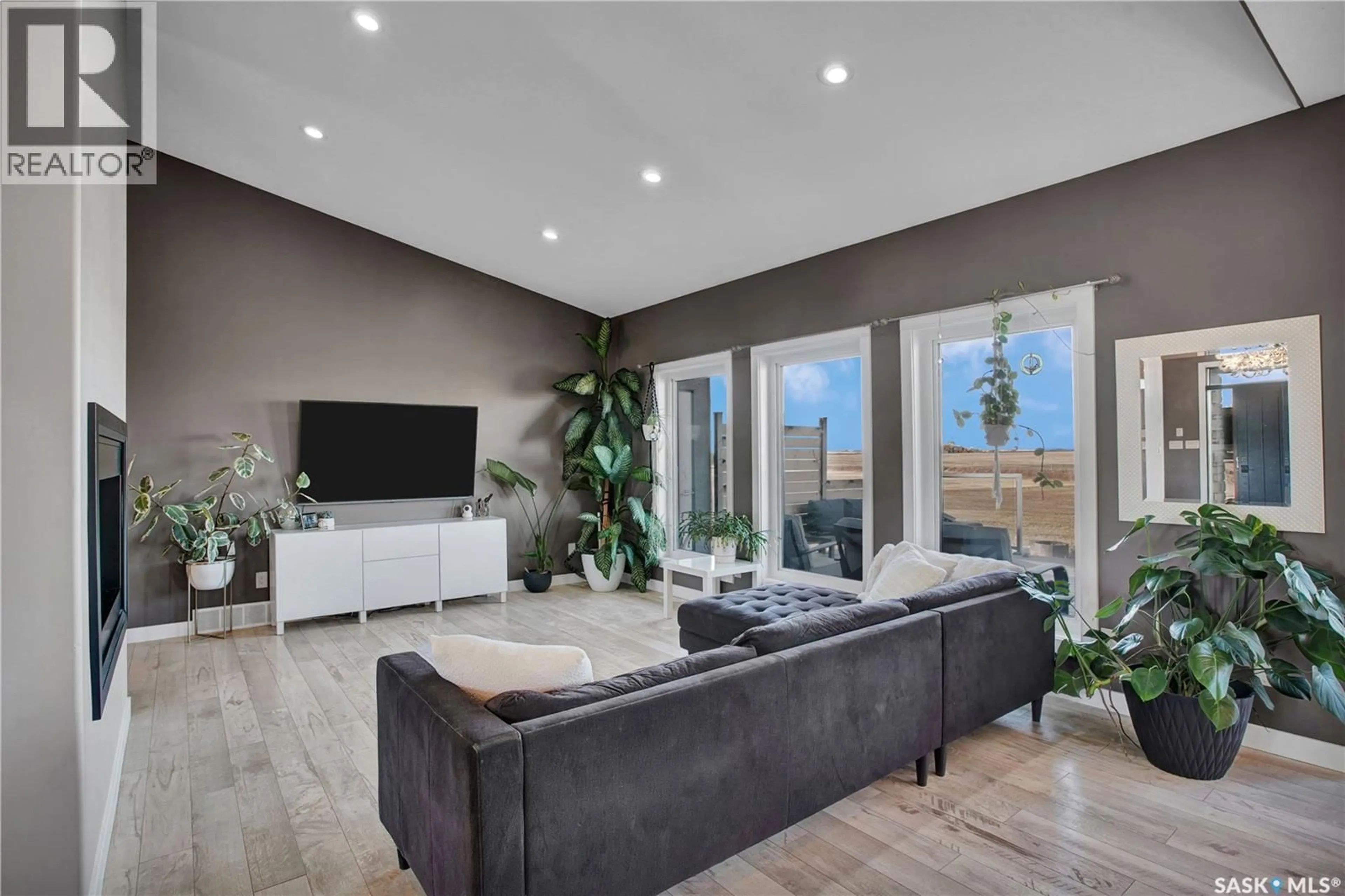 Living room with furniture, unknown for 6 SITINA ESTATES, Vanscoy Rm No. 345 Saskatchewan S0L3J0