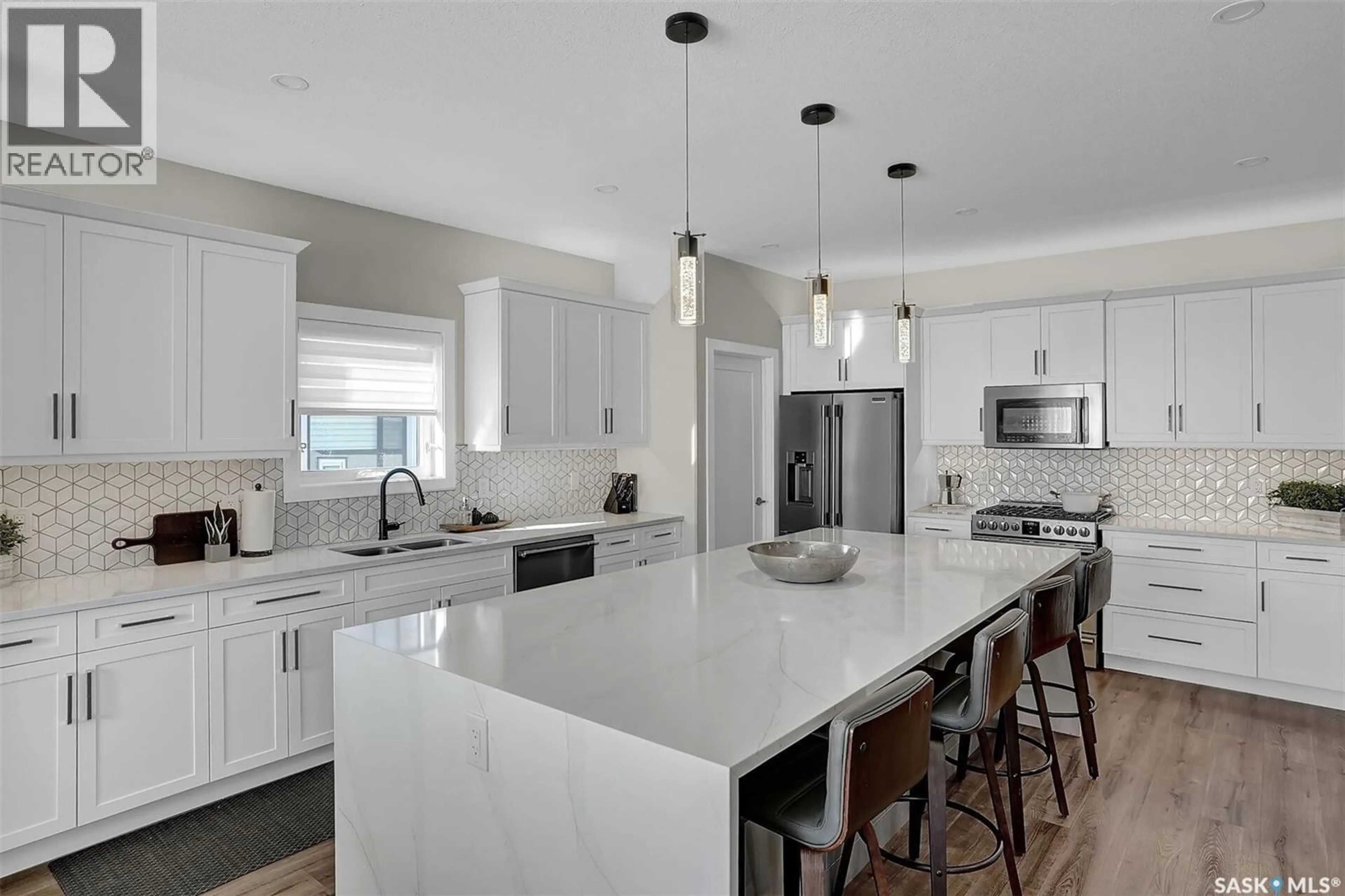 Open concept kitchen, ceramic/tile floor for 4244 ELDERBERRY CRESCENT, Regina Saskatchewan S4V3V3