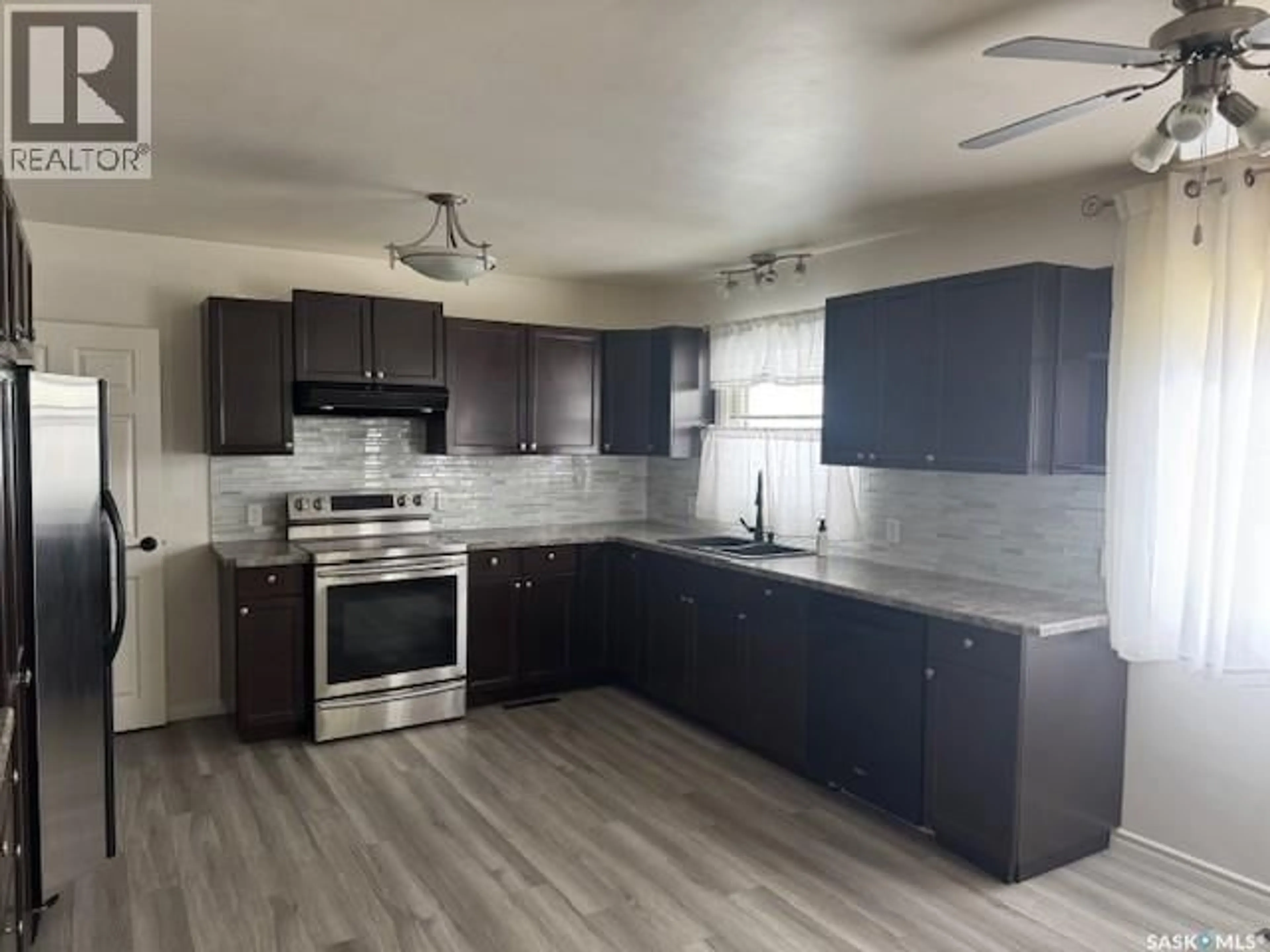 Open concept kitchen, unknown for 2 22ND STREET, Battleford Saskatchewan S0M0E0
