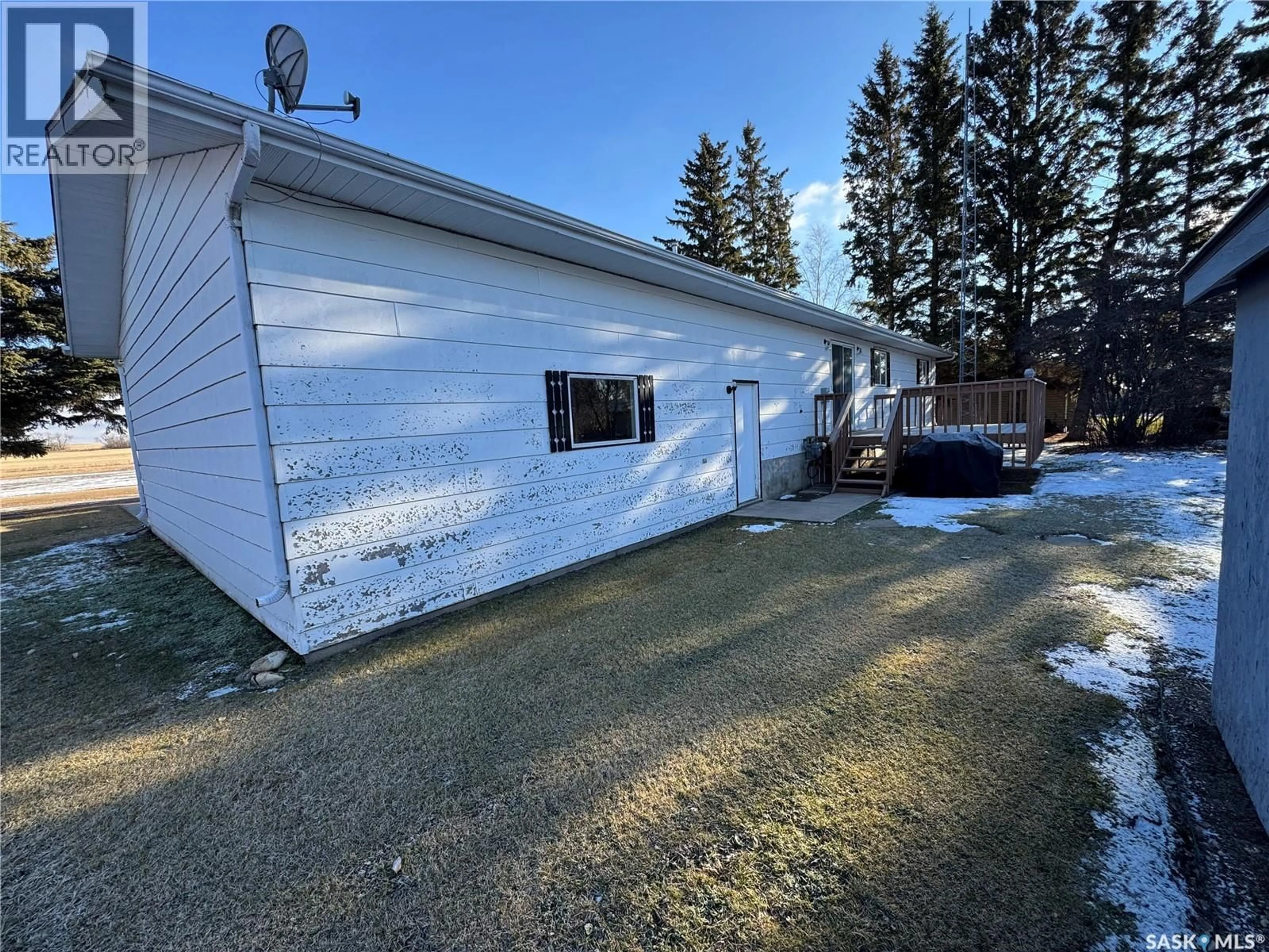 A pic from outside/outdoor area/front of a property/back of a property/a pic from drone, street for S - 106 1ST AVENUE, Naicam Saskatchewan S0K2Z0