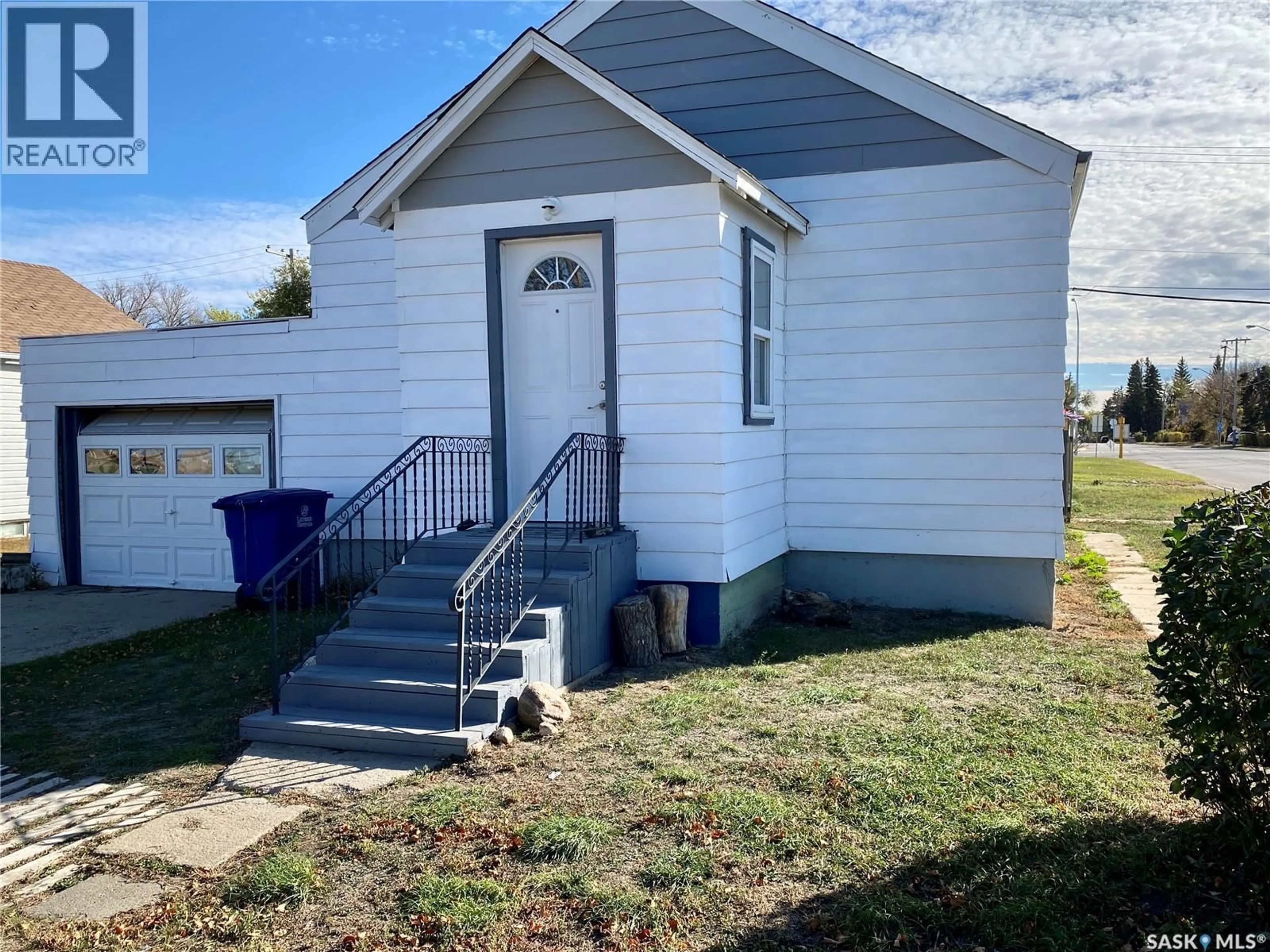 Unknown for 319 RAILWAY AVENUE, Outlook Saskatchewan S0L2N0