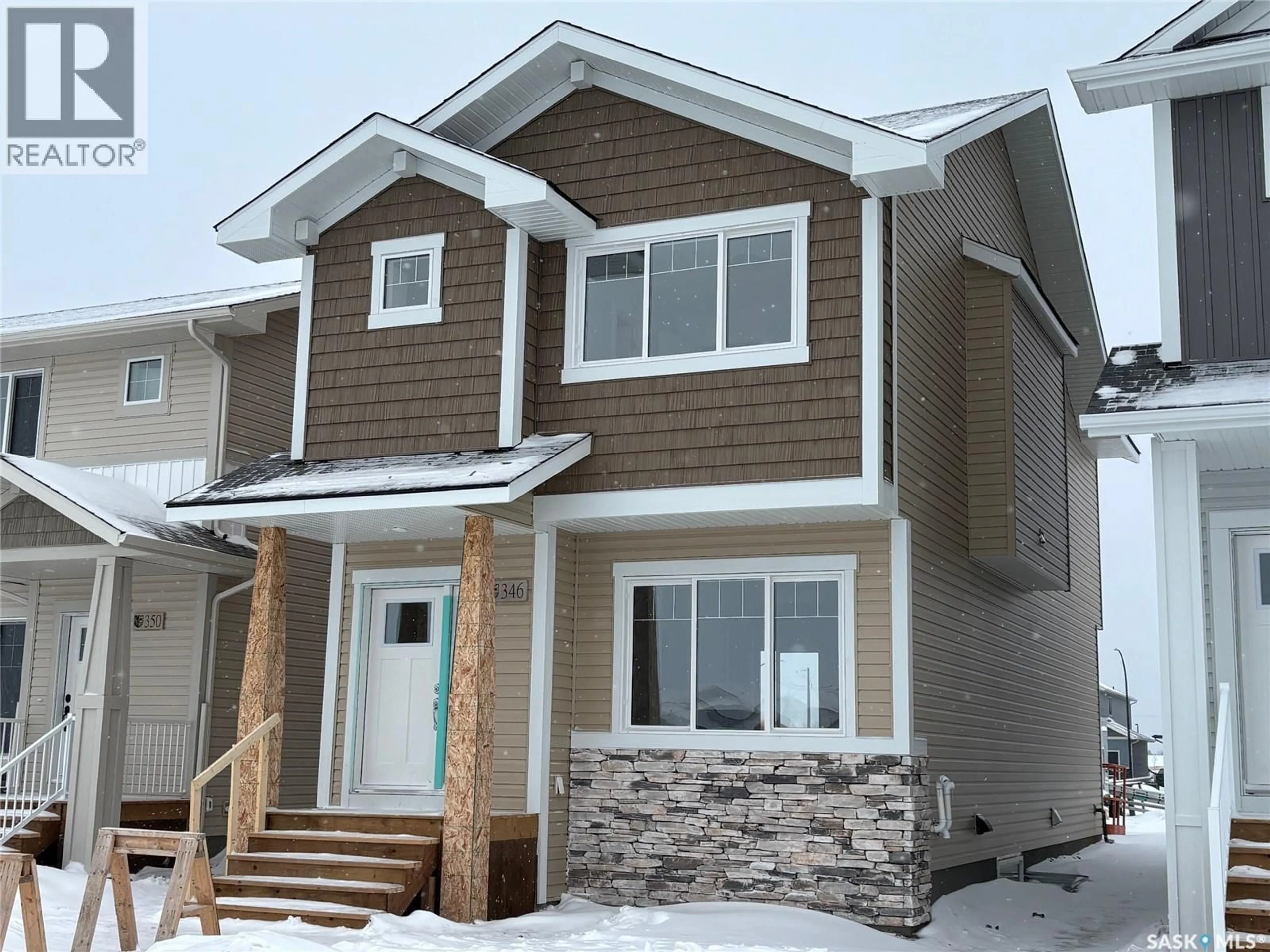 Home with vinyl exterior material, street for 346 COWESSESS ROAD, Saskatoon Saskatchewan S7V1Y4