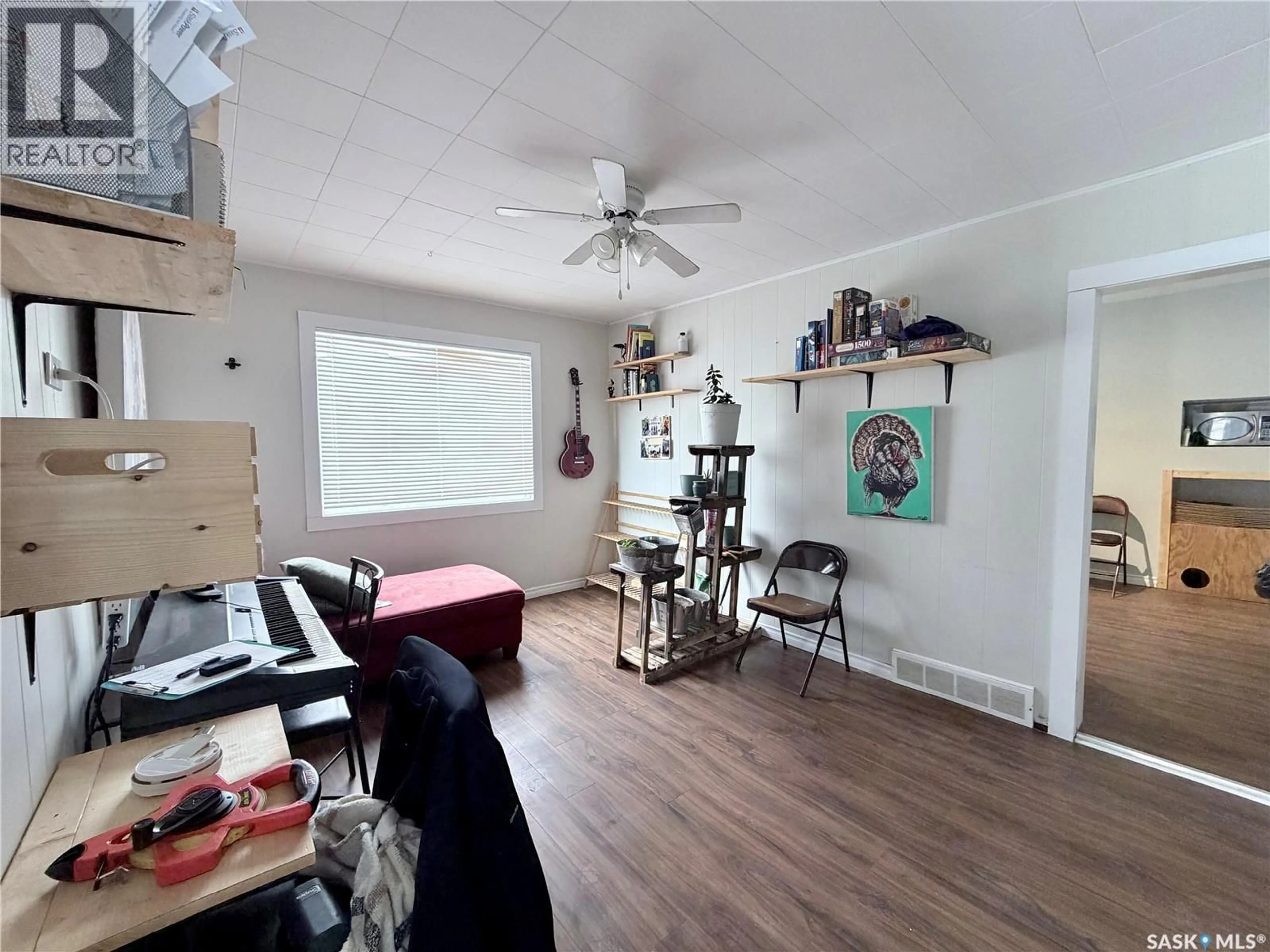 A pic of a room for 202 SASKATCHEWAN AVENUE, Liberty Saskatchewan S0G3A0