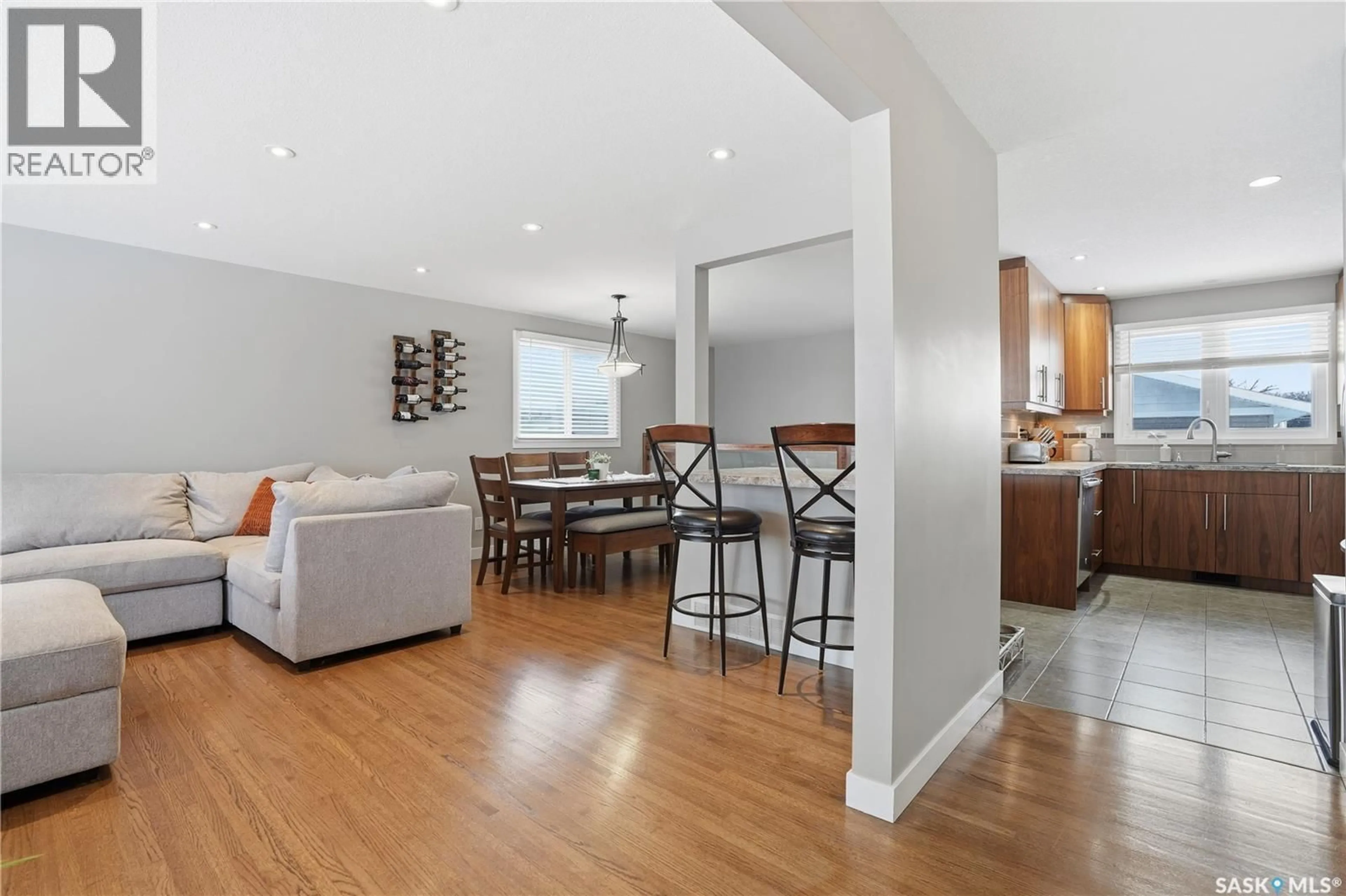 Open concept kitchen, unknown for 3029 6TH AVENUE, Regina Saskatchewan S4R0P3