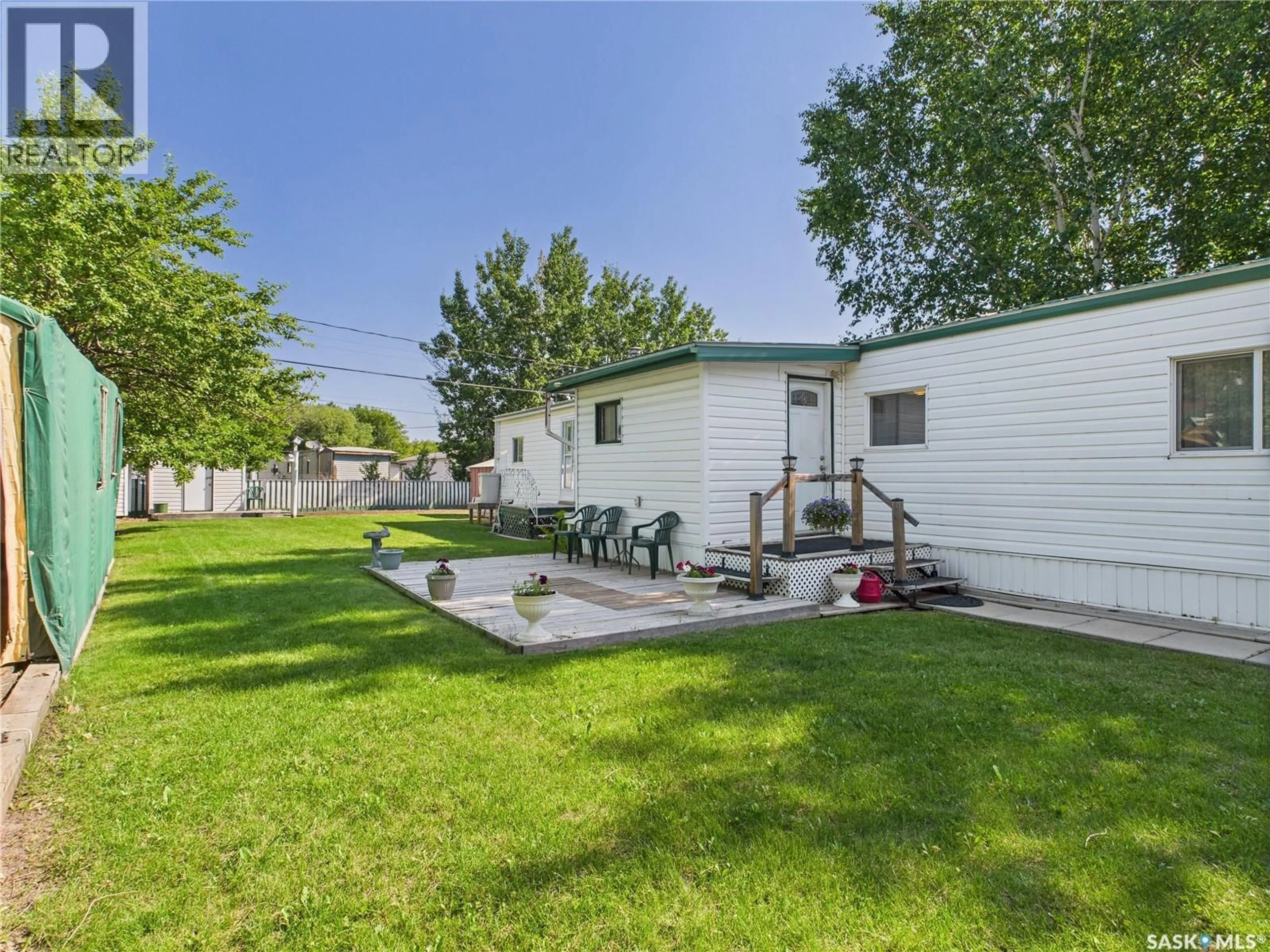 Patio, street for 43 EASTVIEW TRAILER COURT, Prince Albert Saskatchewan S6V5P9