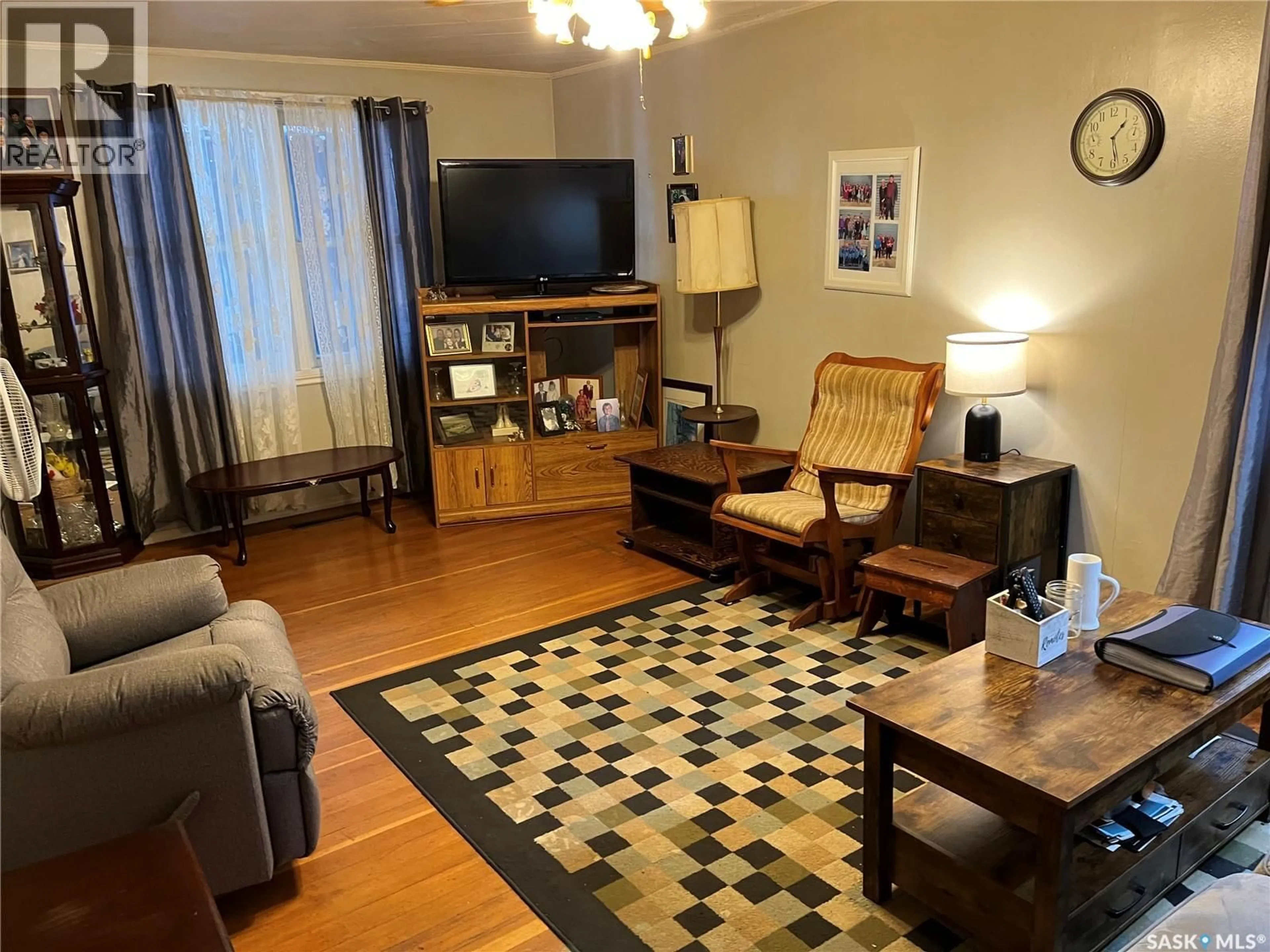 Living room with furniture, unknown for 219 1ST AVENUE, Gravelbourg Saskatchewan S0H1X0
