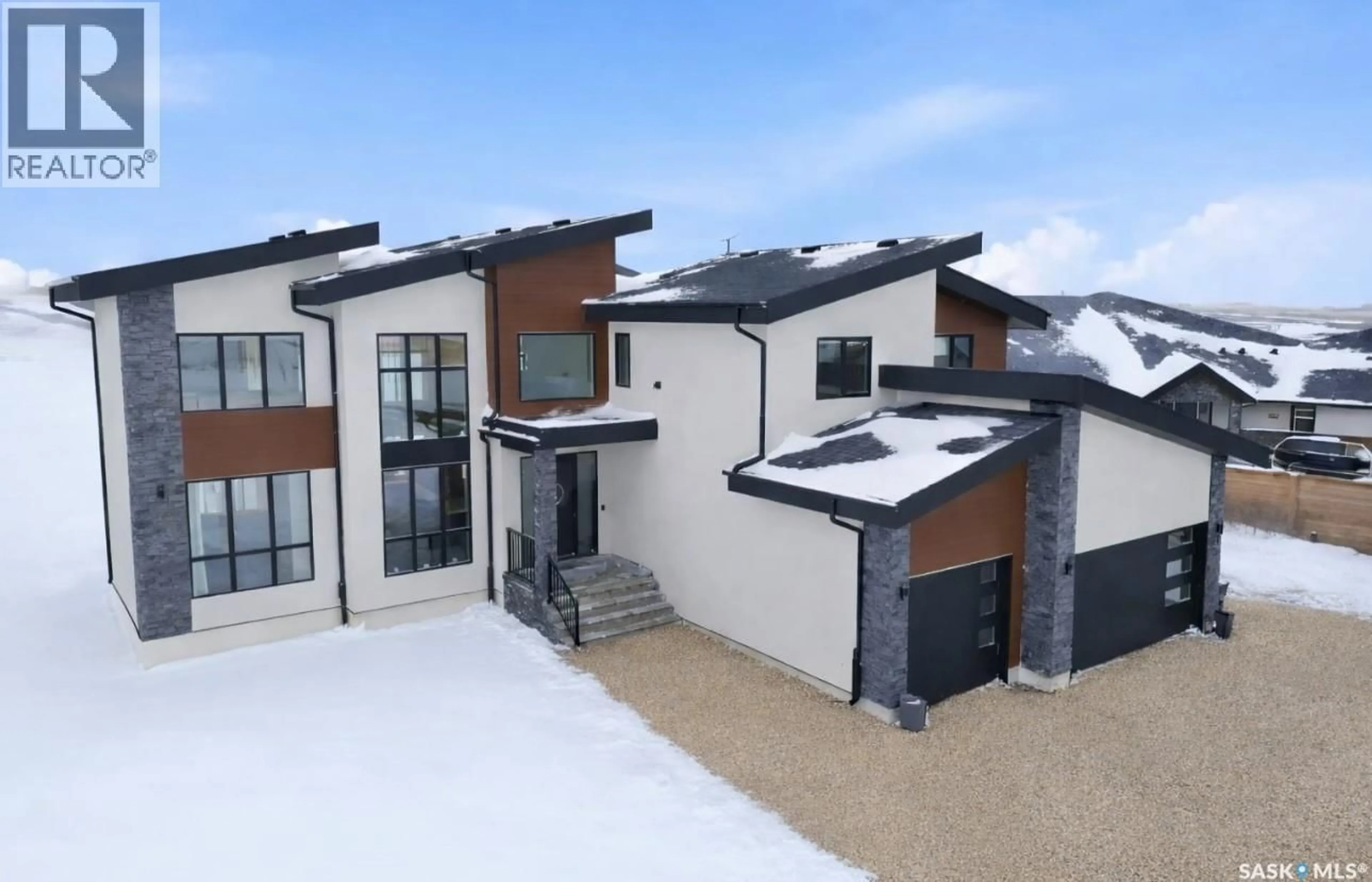 A pic from outside/outdoor area/front of a property/back of a property/a pic from drone, unknown for 91 SUNRISE DRIVE, Dundurn Rm No. 314 Saskatchewan S7C0A6