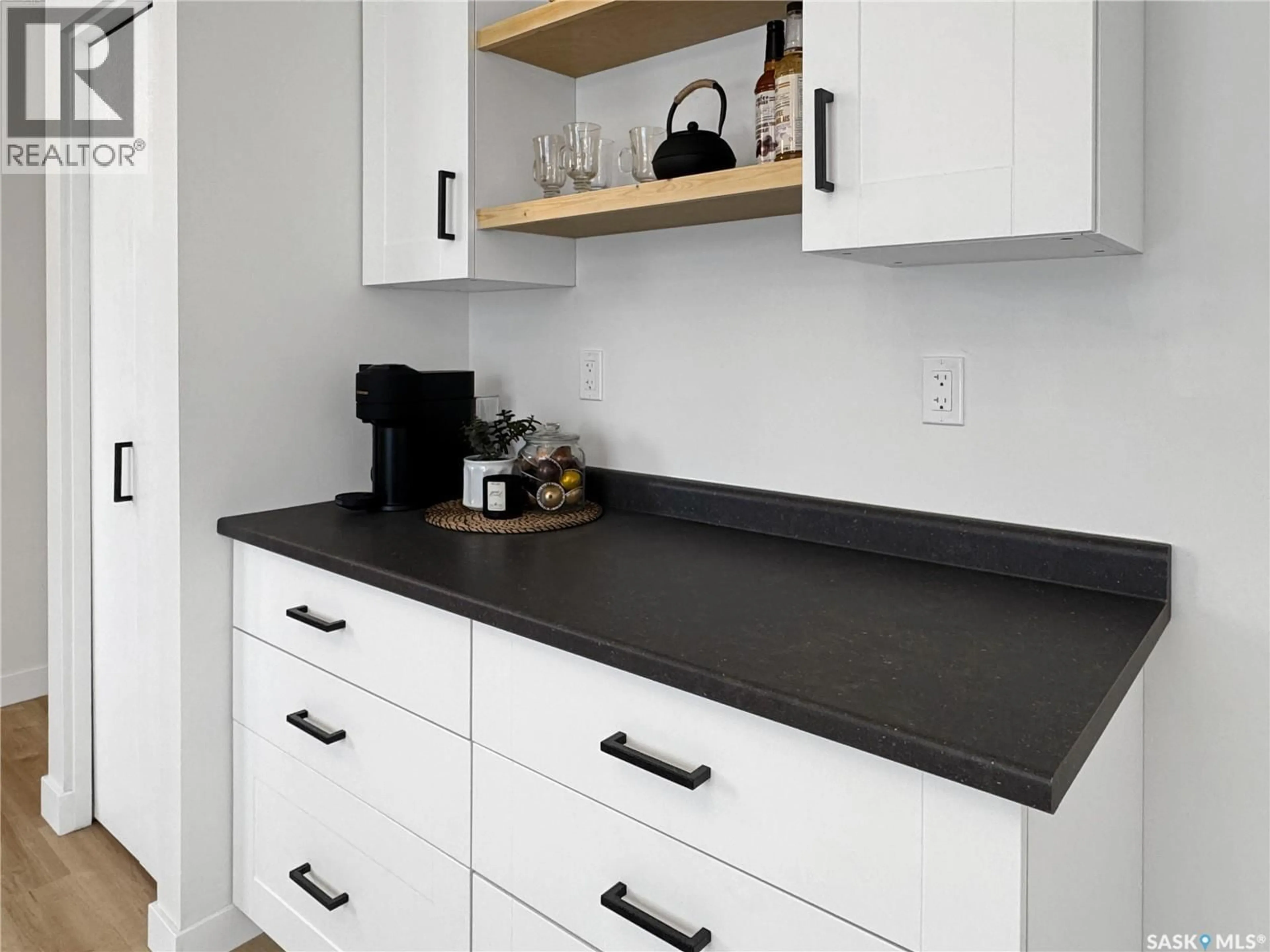 Contemporary kitchen, ceramic/tile floor for 10929 SCOTT DRIVE, North Battleford Saskatchewan S9A3N2