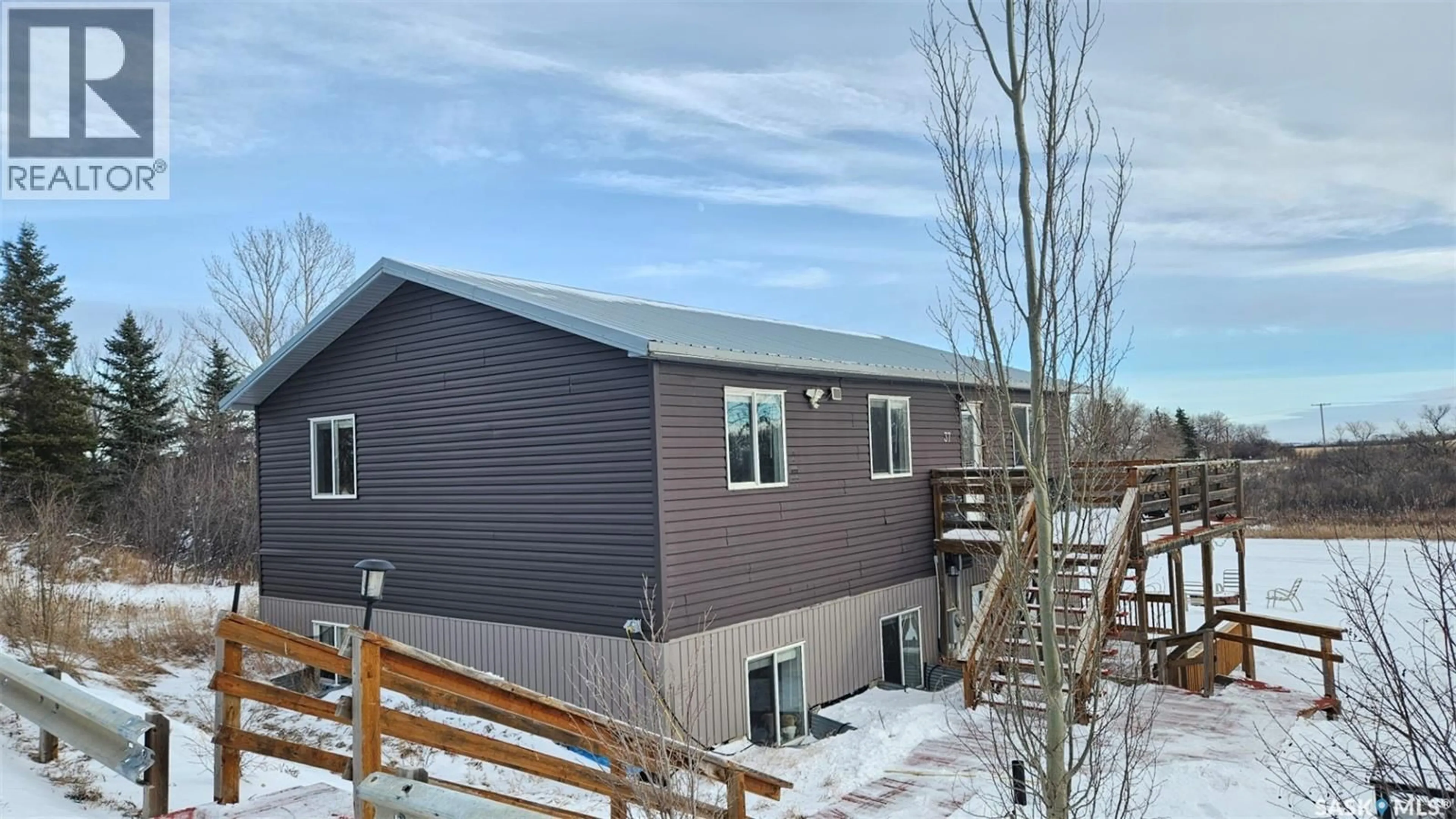 Home with vinyl exterior material, unknown for 37 PARKBEG STREET, Caron Rm No. 162 Saskatchewan S0H0R0