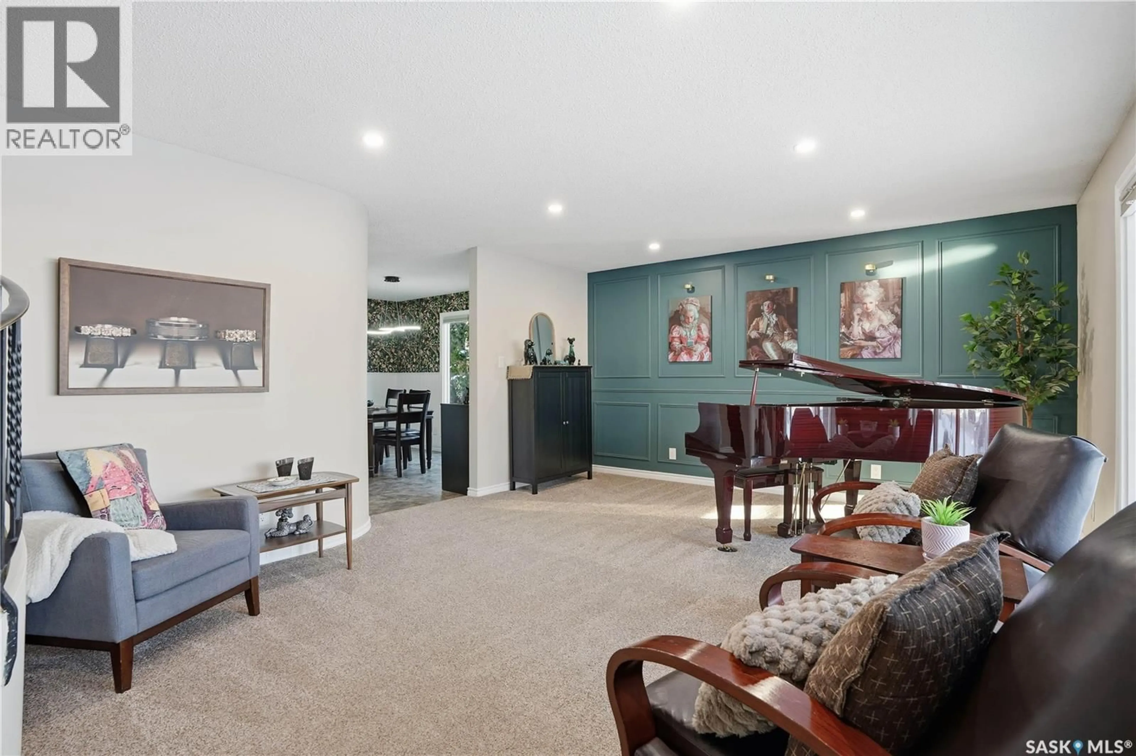 Living room with furniture, unknown for 219 SUNSET DRIVE, Regina Saskatchewan S4S2S2