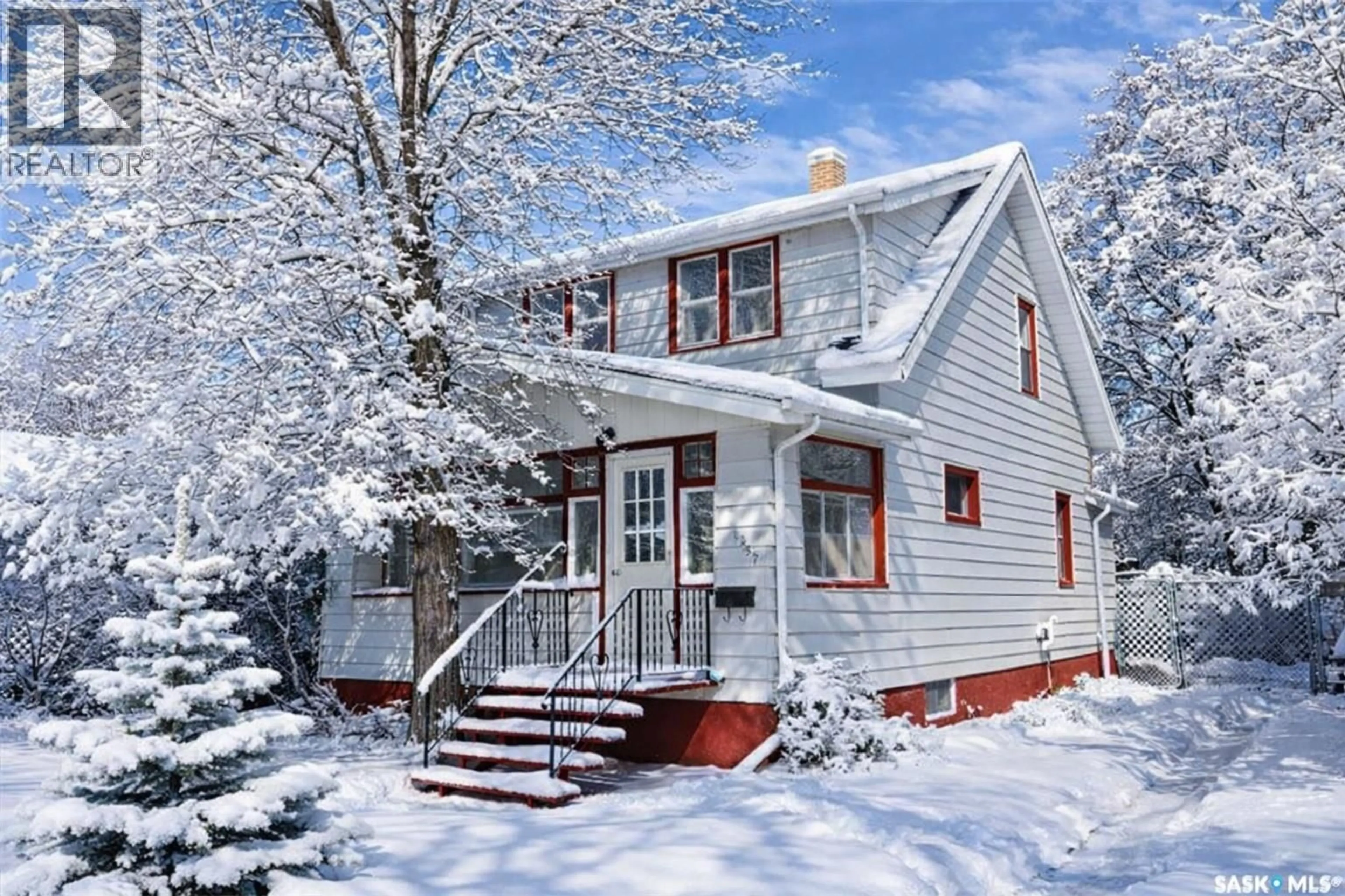 Home with vinyl exterior material, street for 1357 ELPHINSTONE STREET, Regina Saskatchewan S4T3M5