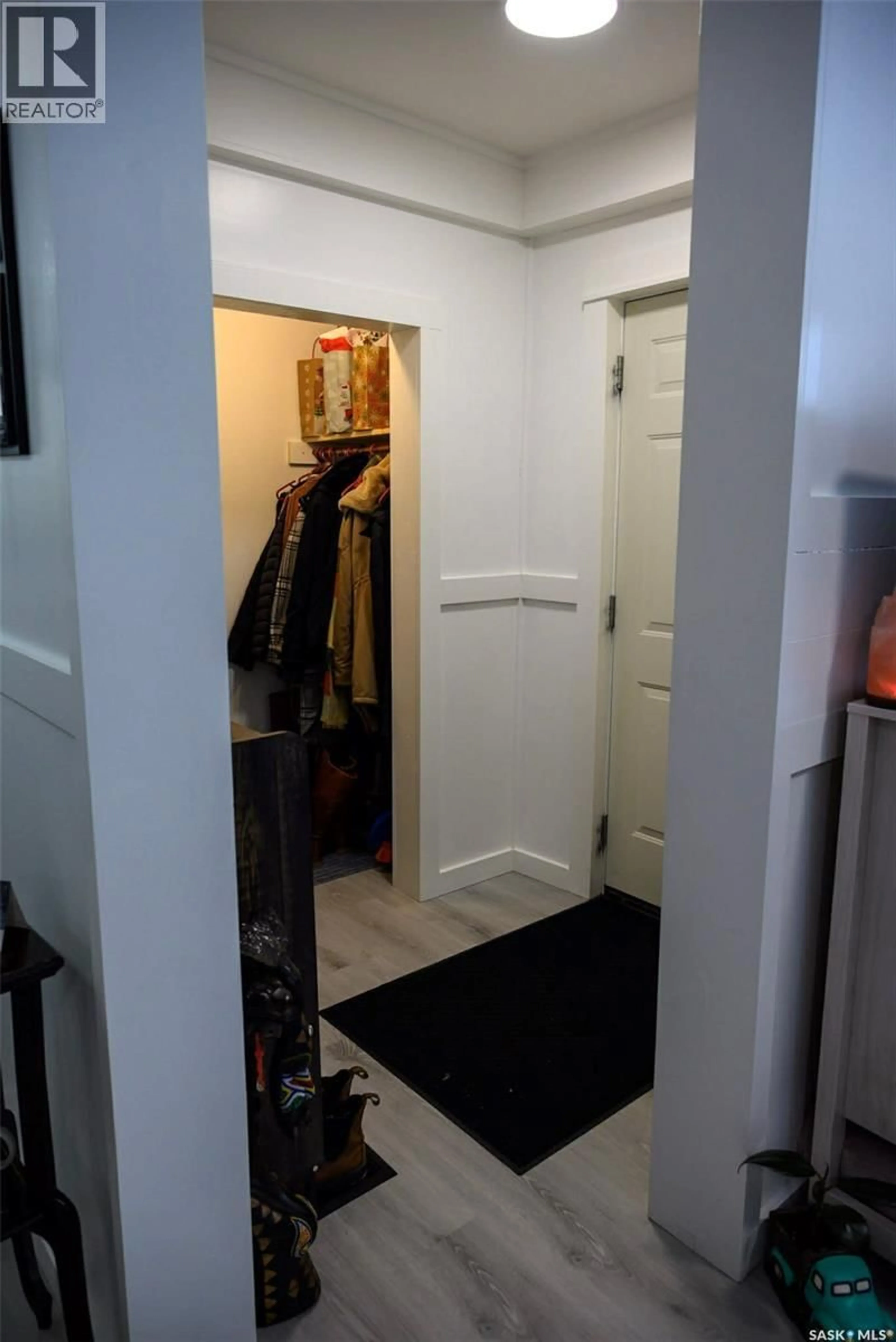 Unknown for 1225 WASCANA STREET, Regina Saskatchewan S4T4J2