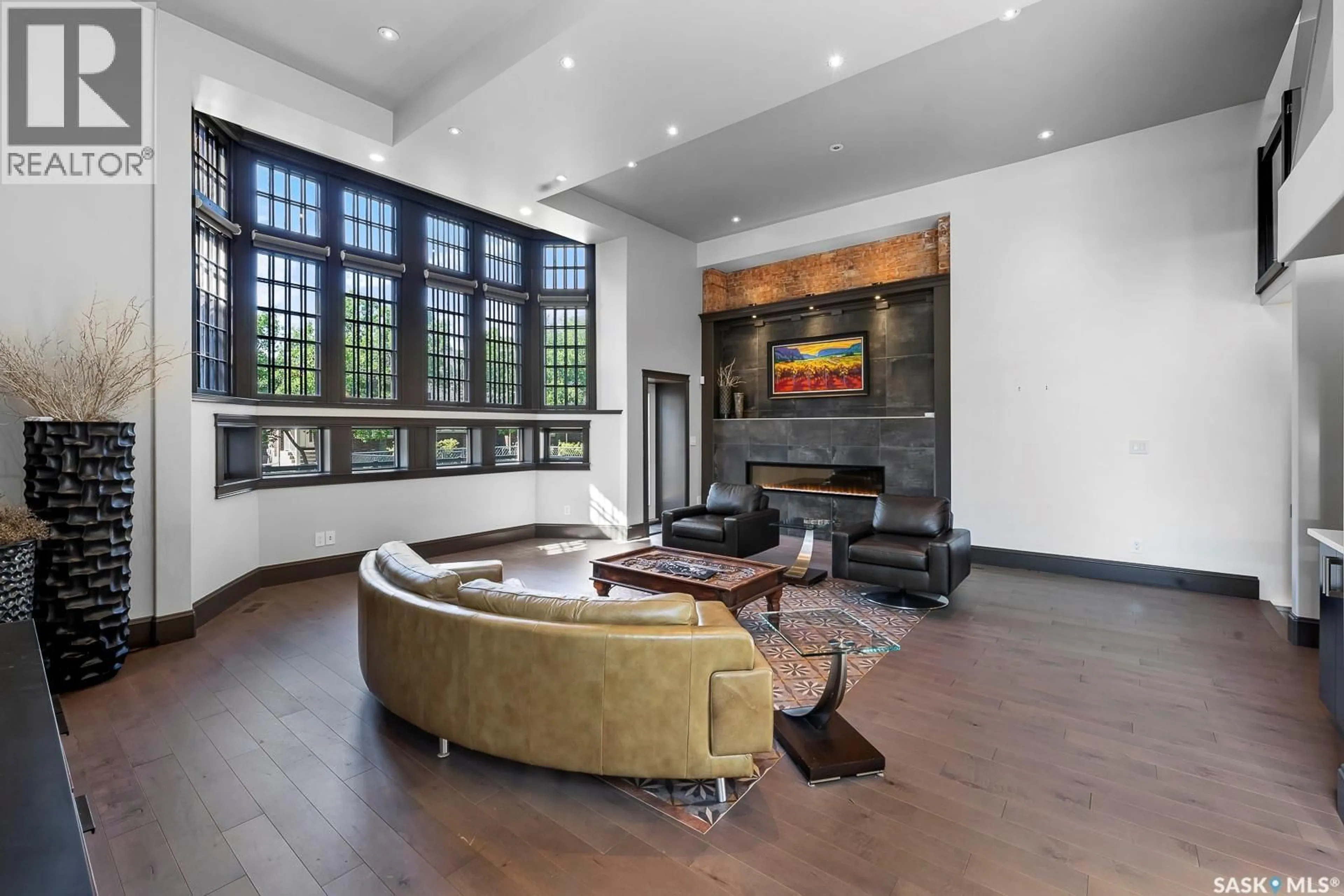 Living room with furniture, unknown for 8 - 1651 ANSON ROAD, Regina Saskatchewan S4P1B8