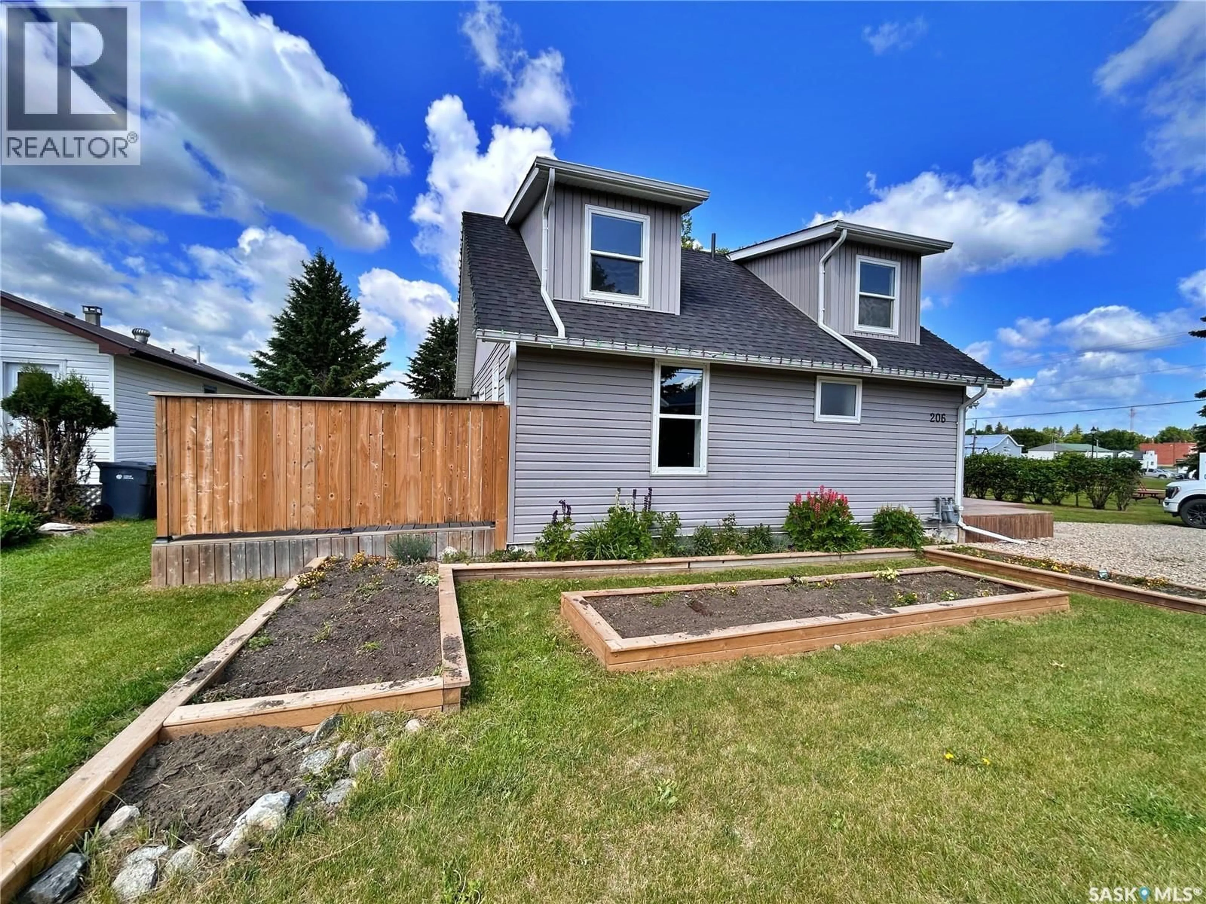 Unknown for 206 1ST STREET, Wawota Saskatchewan S0G5A0