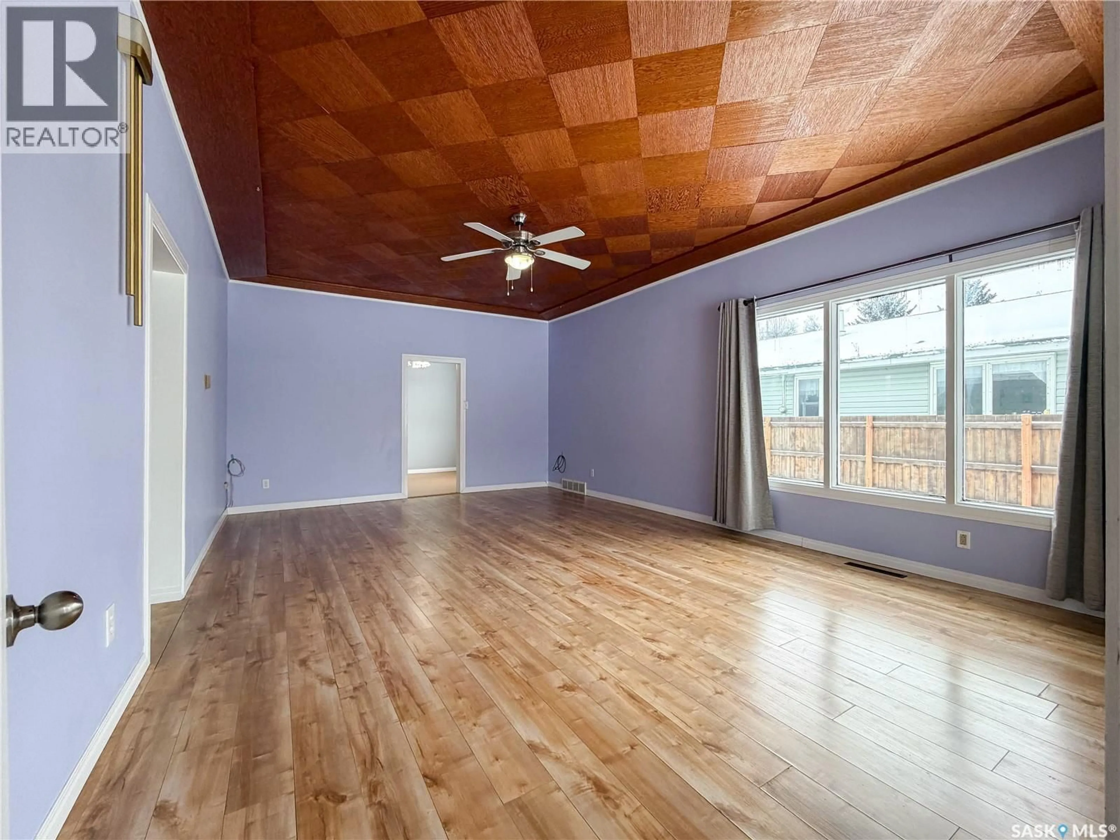 A pic of a room for 215 BROWNLEE STREET, Herbert Saskatchewan S0H2A0