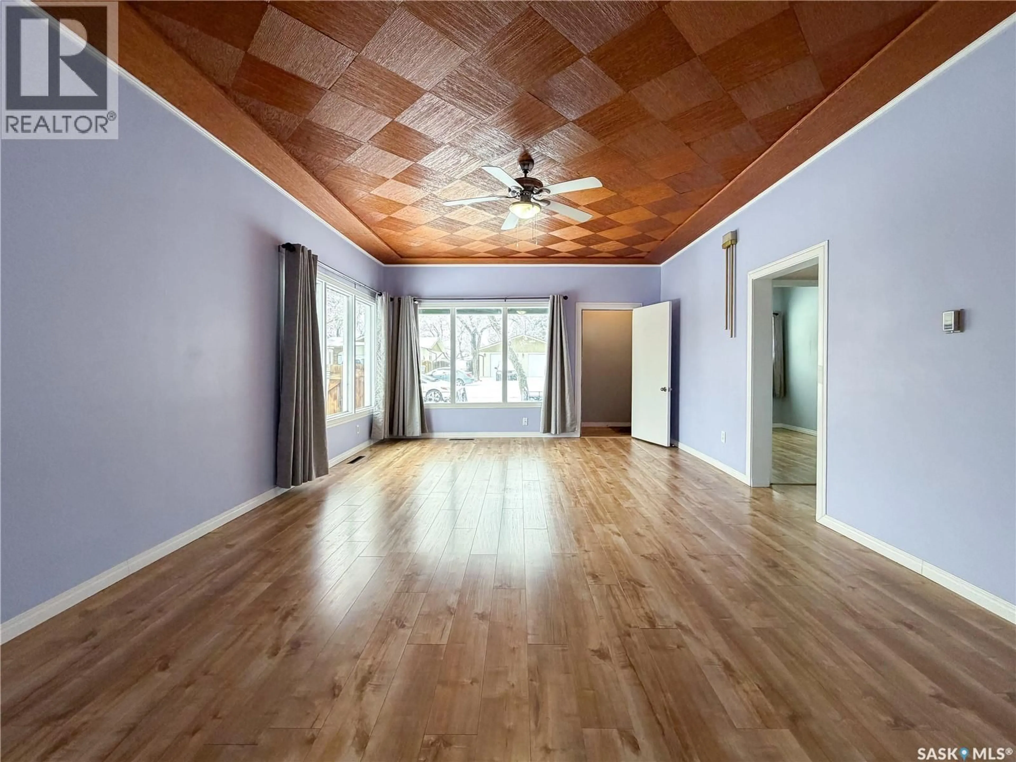 A pic of a room for 215 BROWNLEE STREET, Herbert Saskatchewan S0H2A0