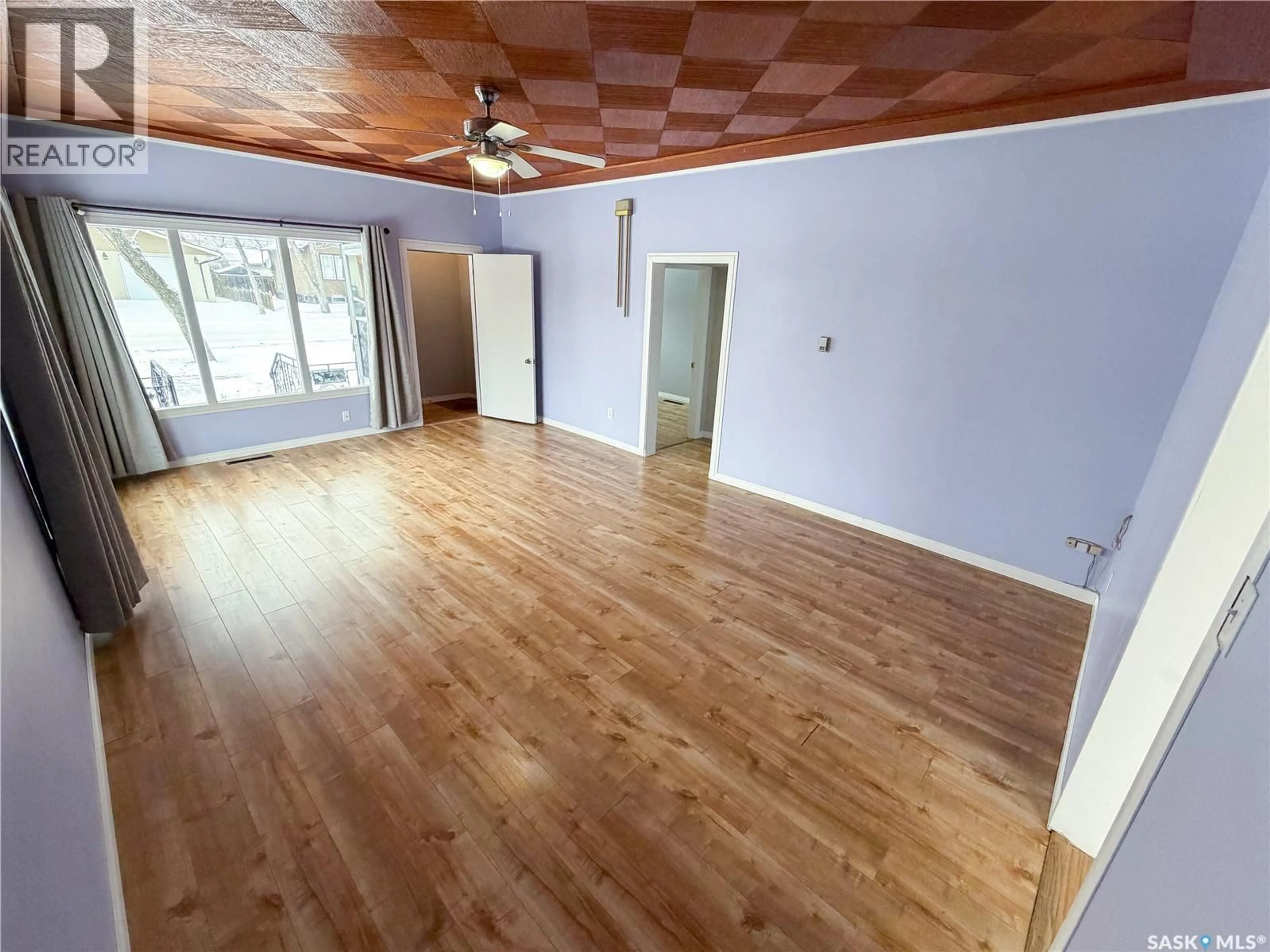 A pic of a room for 215 BROWNLEE STREET, Herbert Saskatchewan S0H2A0