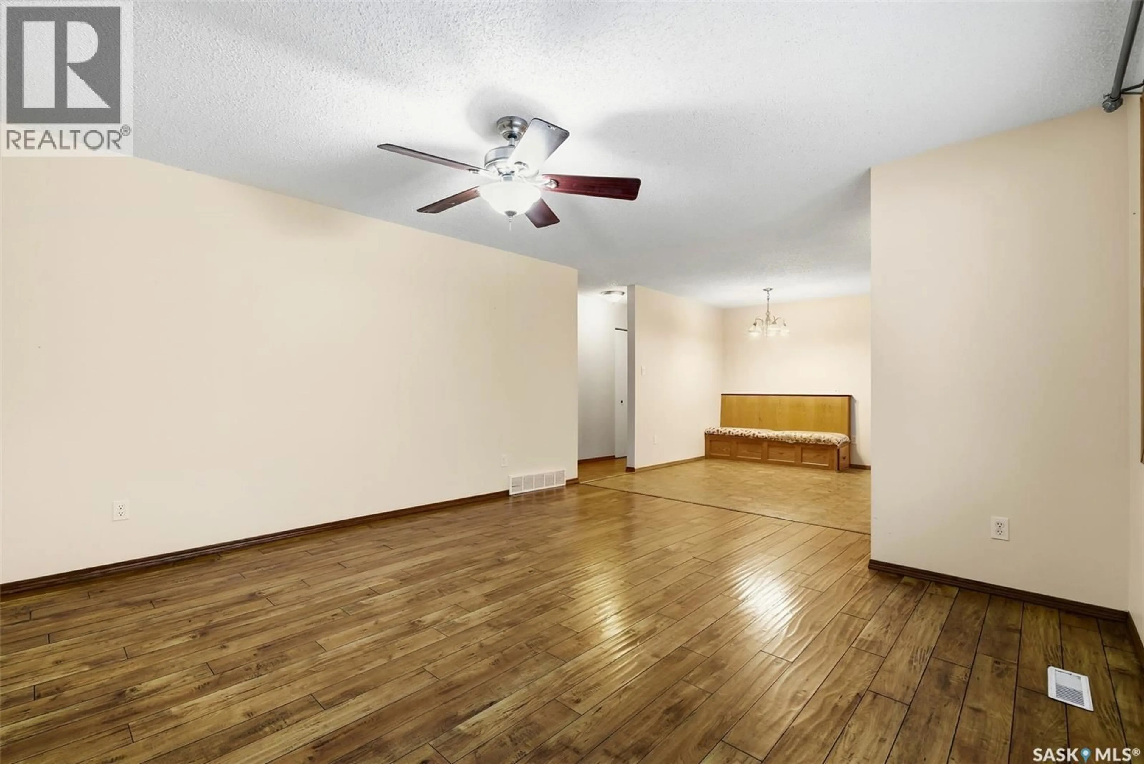 A pic of a room for 14 MILFORD CRESCENT, Regina Saskatchewan S4N1K7
