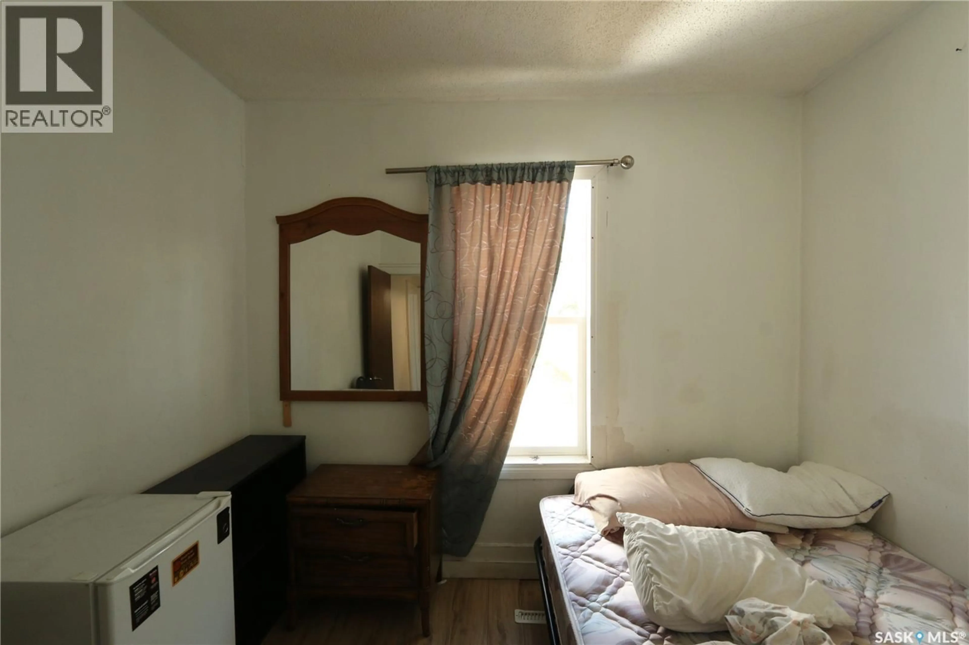 A pic of a room for 1115 ROBINSON STREET, Regina Saskatchewan S4T2N1