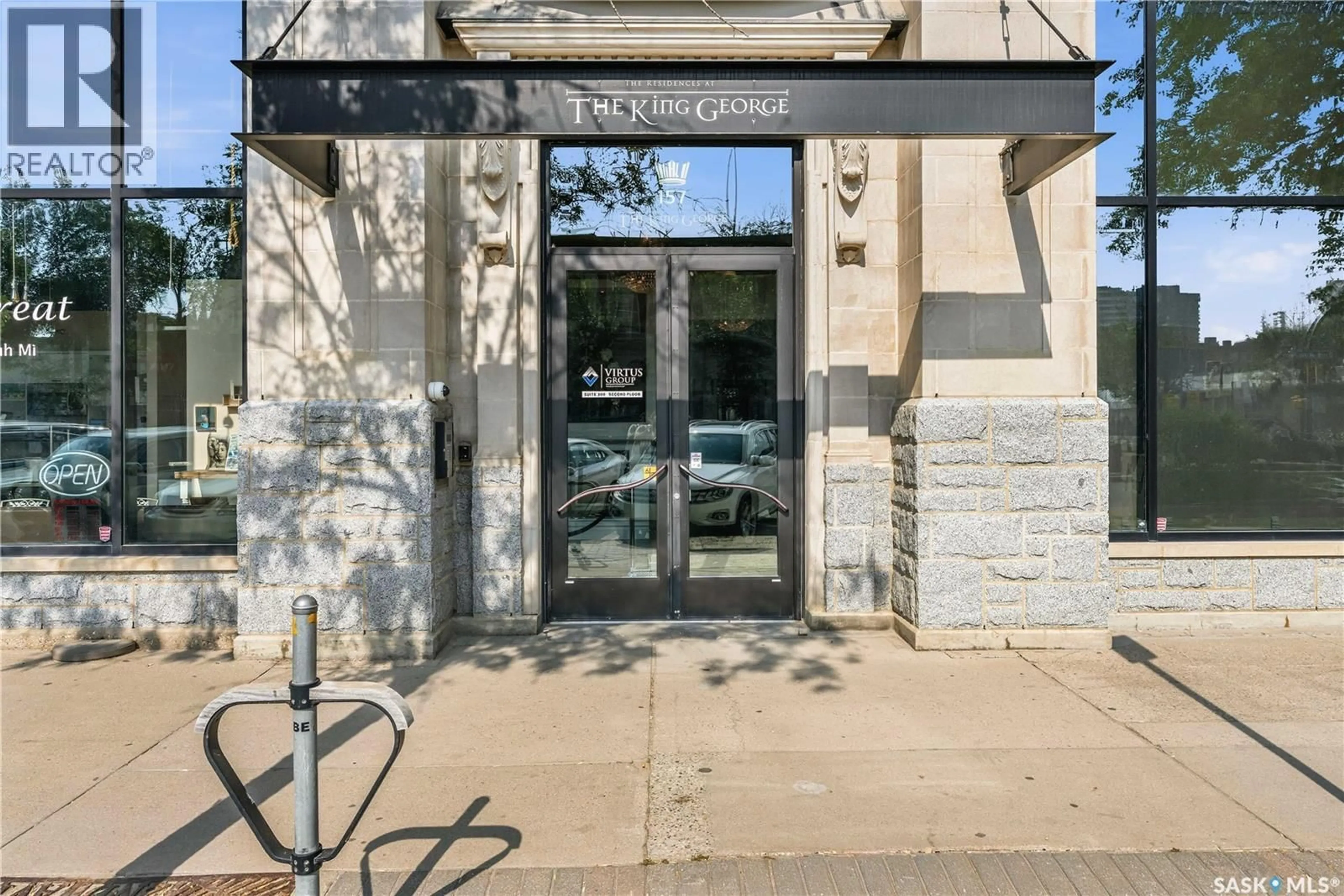 Indoor foyer for N - 307 157 2ND AVENUE, Saskatoon Saskatchewan S7K2A9