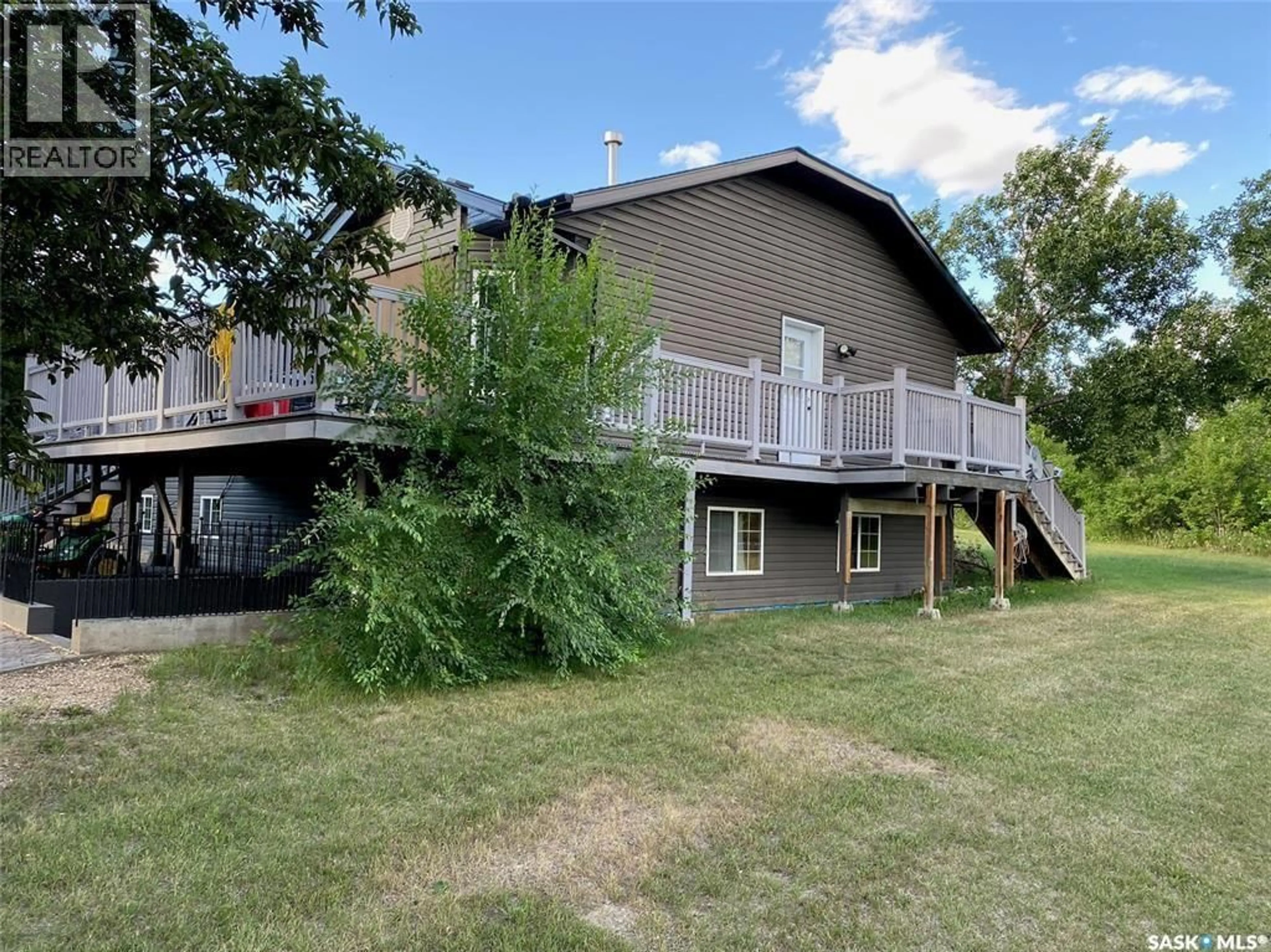 A pic from outside/outdoor area/front of a property/back of a property/a pic from drone, unknown for 317 IVY HEIGHTS, Crooked Lake Saskatchewan S0G5L0