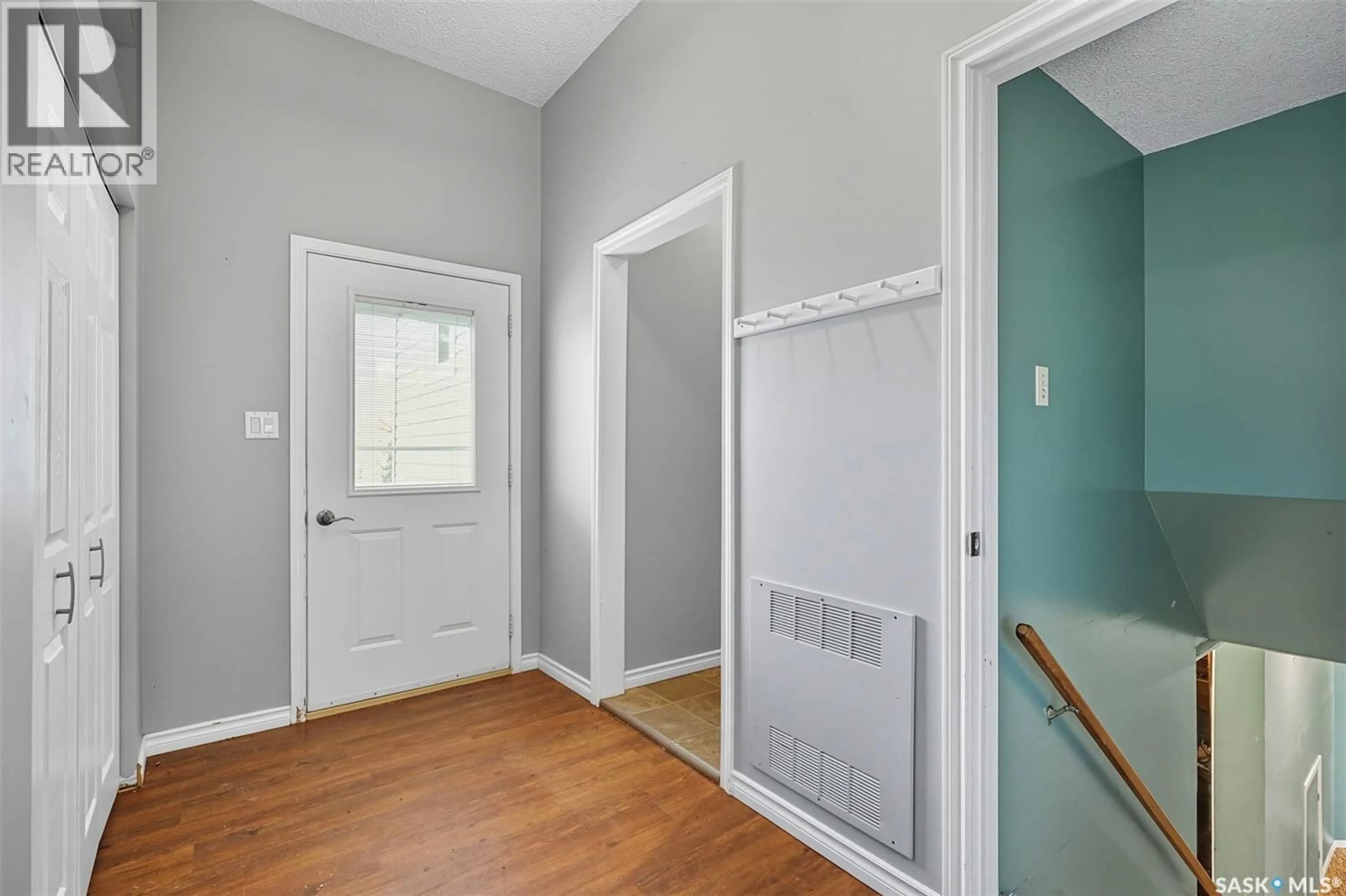 Indoor entryway for DENEIKO ACREAGE, Usborne Rm No. 310 Saskatchewan S0K4T0