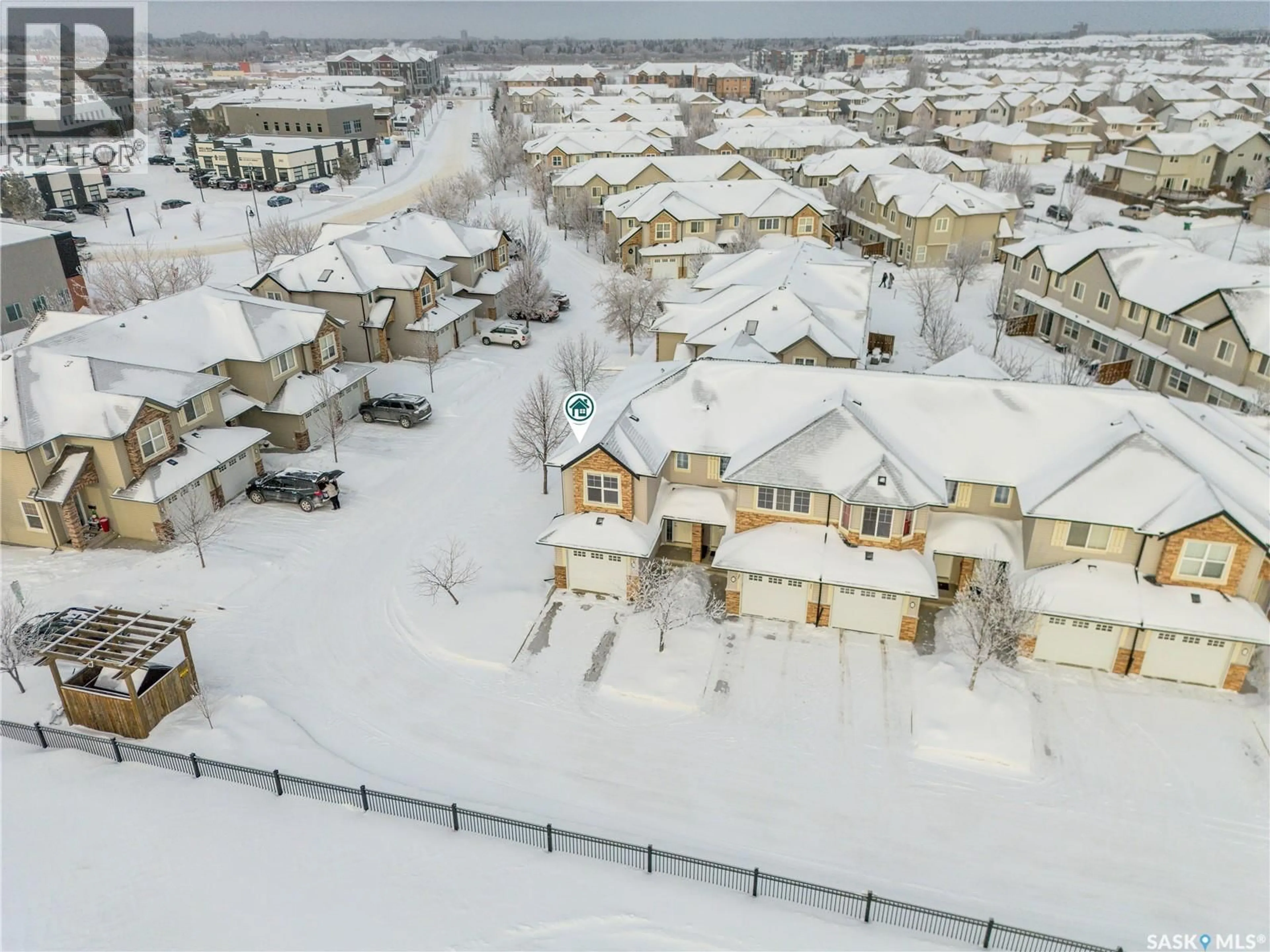A pic from outside/outdoor area/front of a property/back of a property/a pic from drone, city buildings view from balcony for 615 - 410 LYND CRESCENT, Saskatoon Saskatchewan S7T0G8