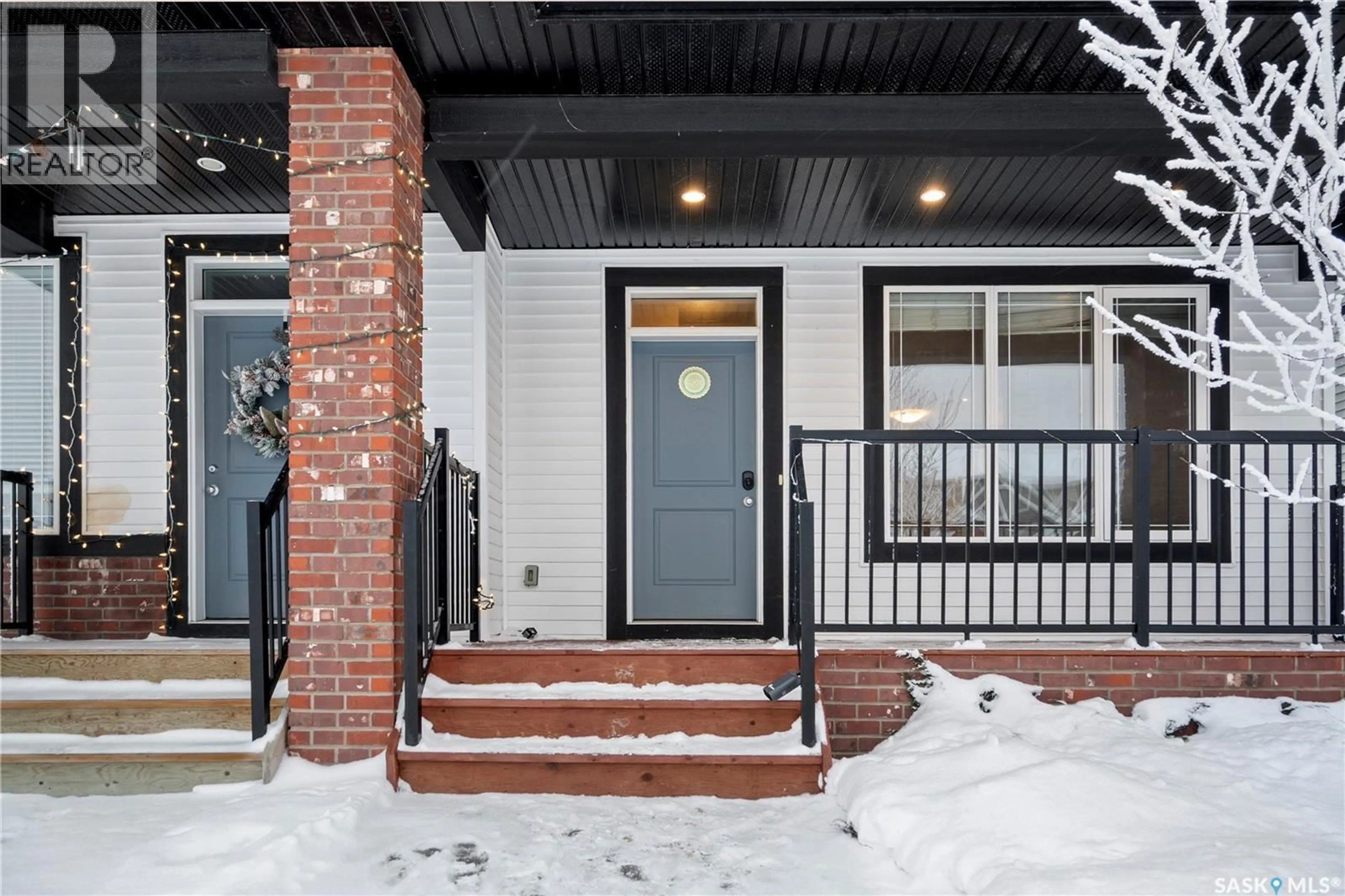 Indoor entryway for 4372 JAMES HILL ROAD, Regina Saskatchewan S4W0R2