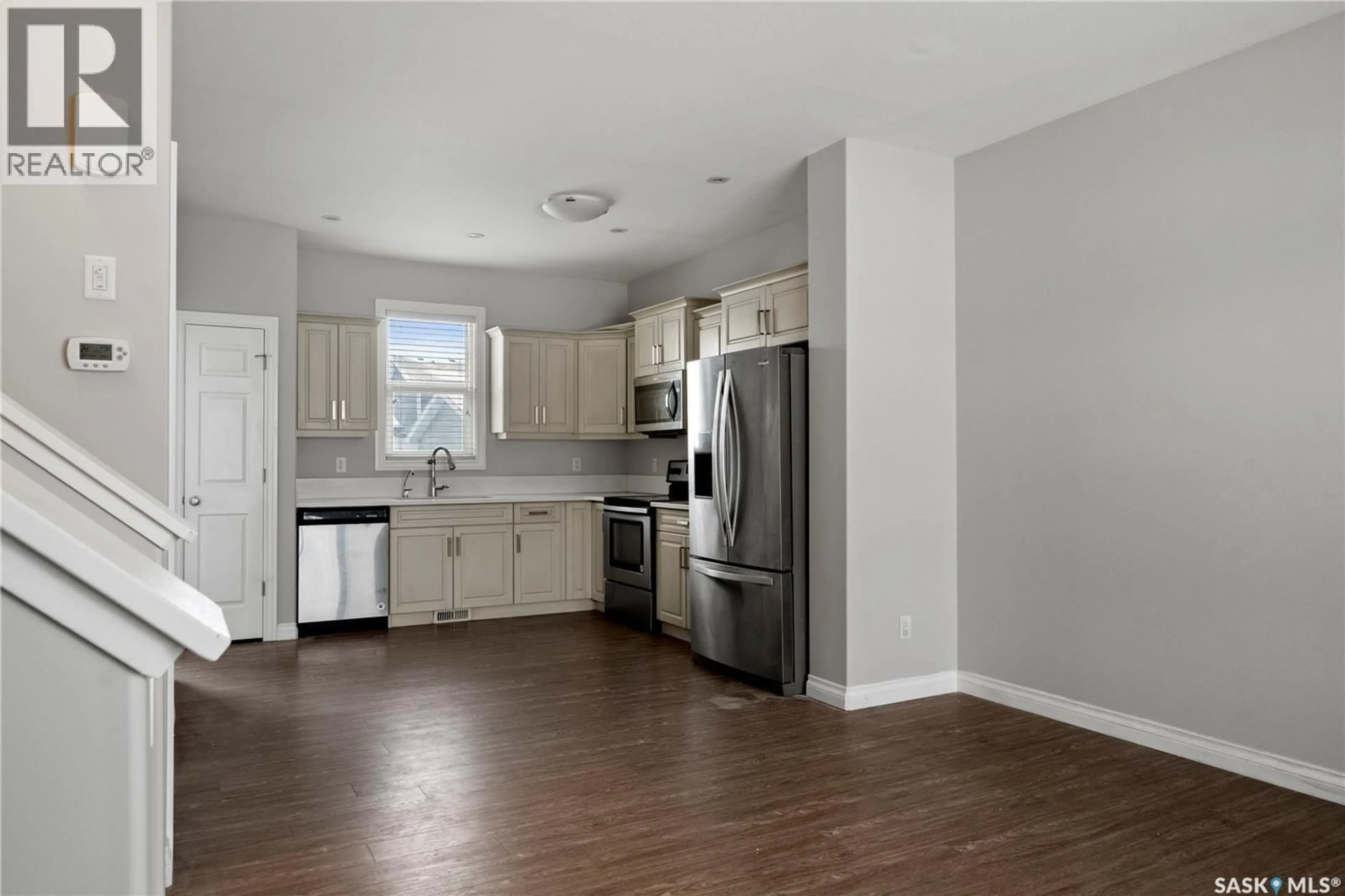 Open concept kitchen, unknown for 4372 JAMES HILL ROAD, Regina Saskatchewan S4W0R2