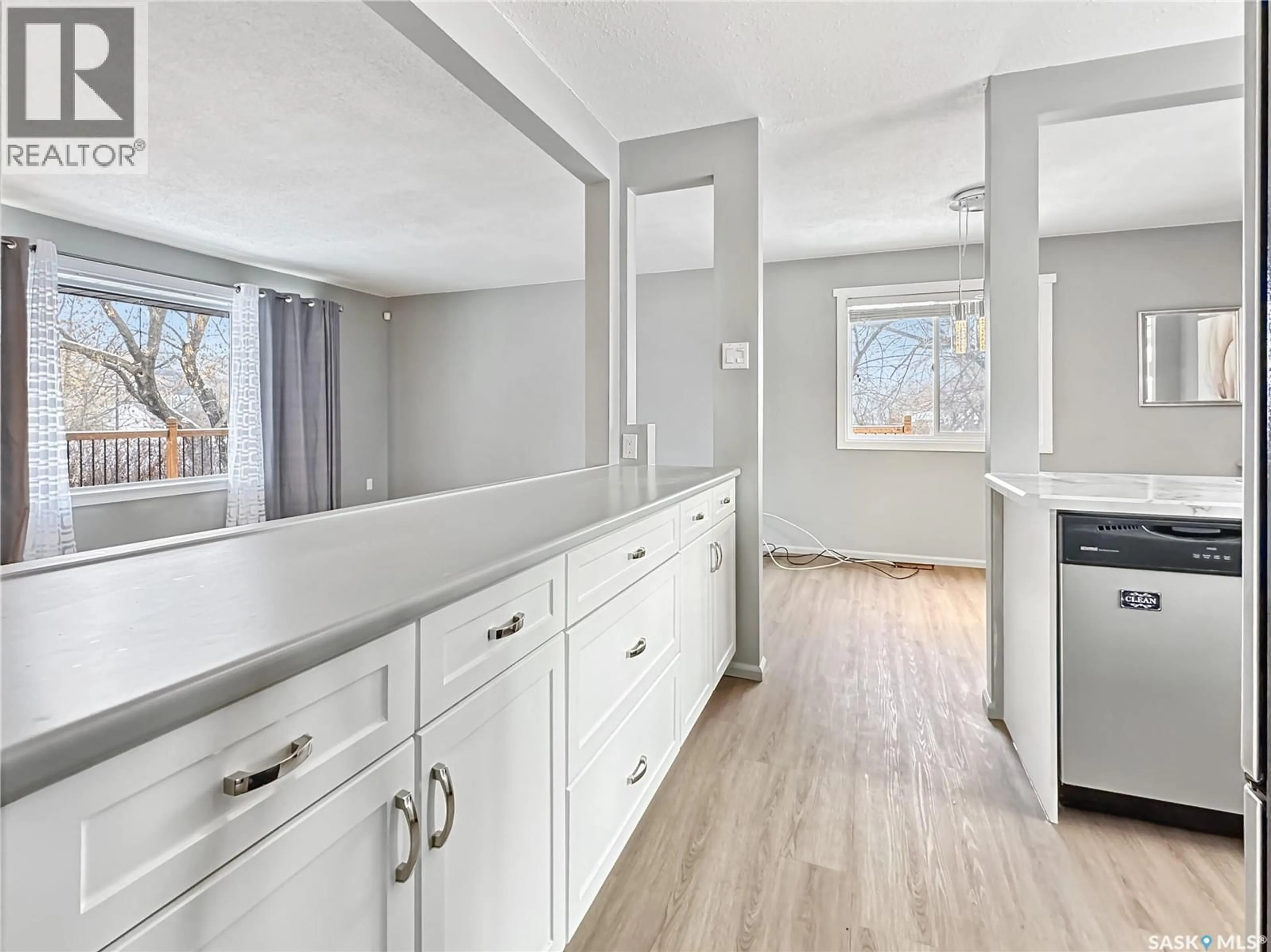 Open concept kitchen, unknown for 302 NEEPING AVENUE, Fort Qu'Appelle Saskatchewan S0G1S0