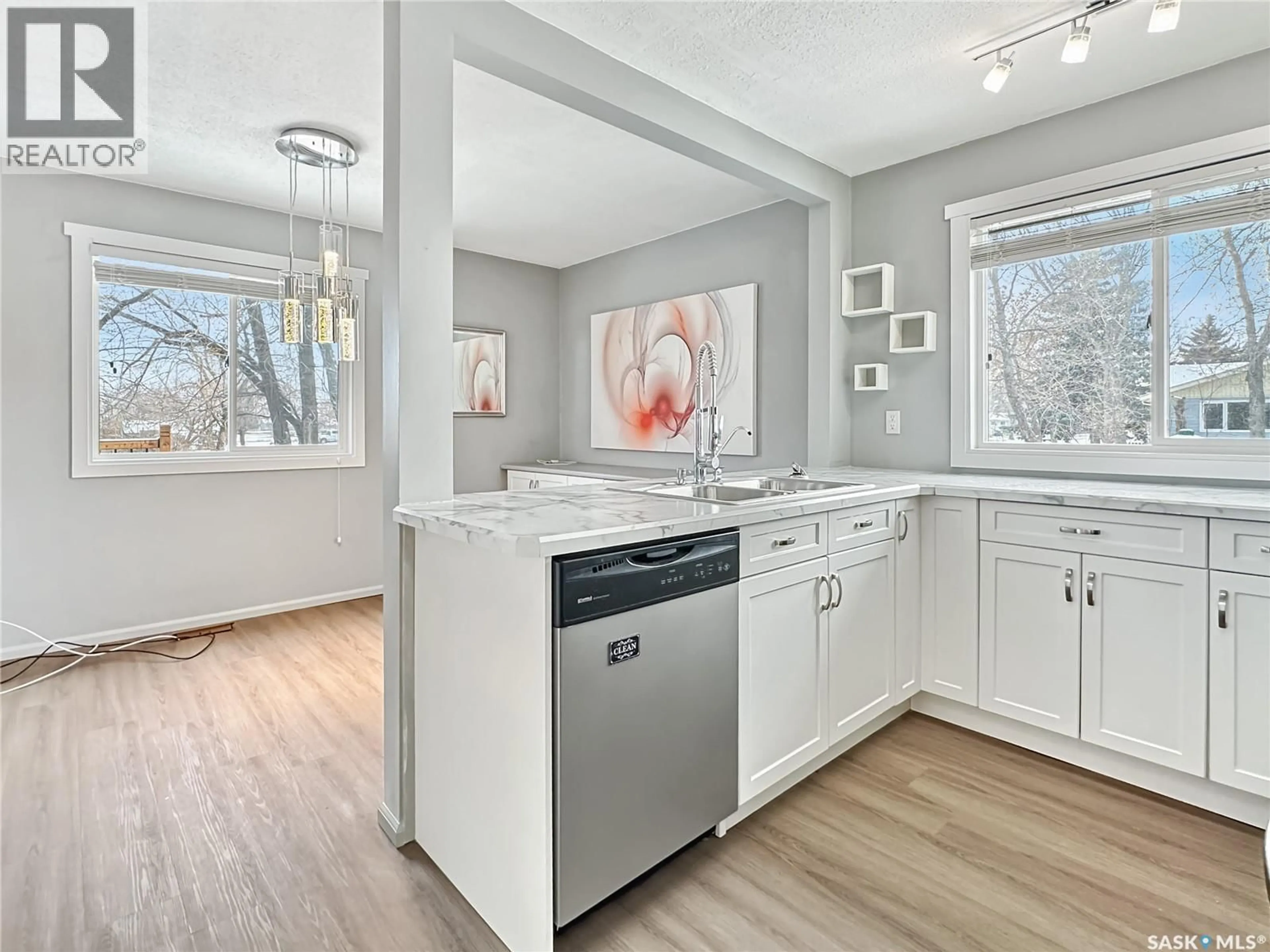 Open concept kitchen, unknown for 302 NEEPING AVENUE, Fort Qu'Appelle Saskatchewan S0G1S0