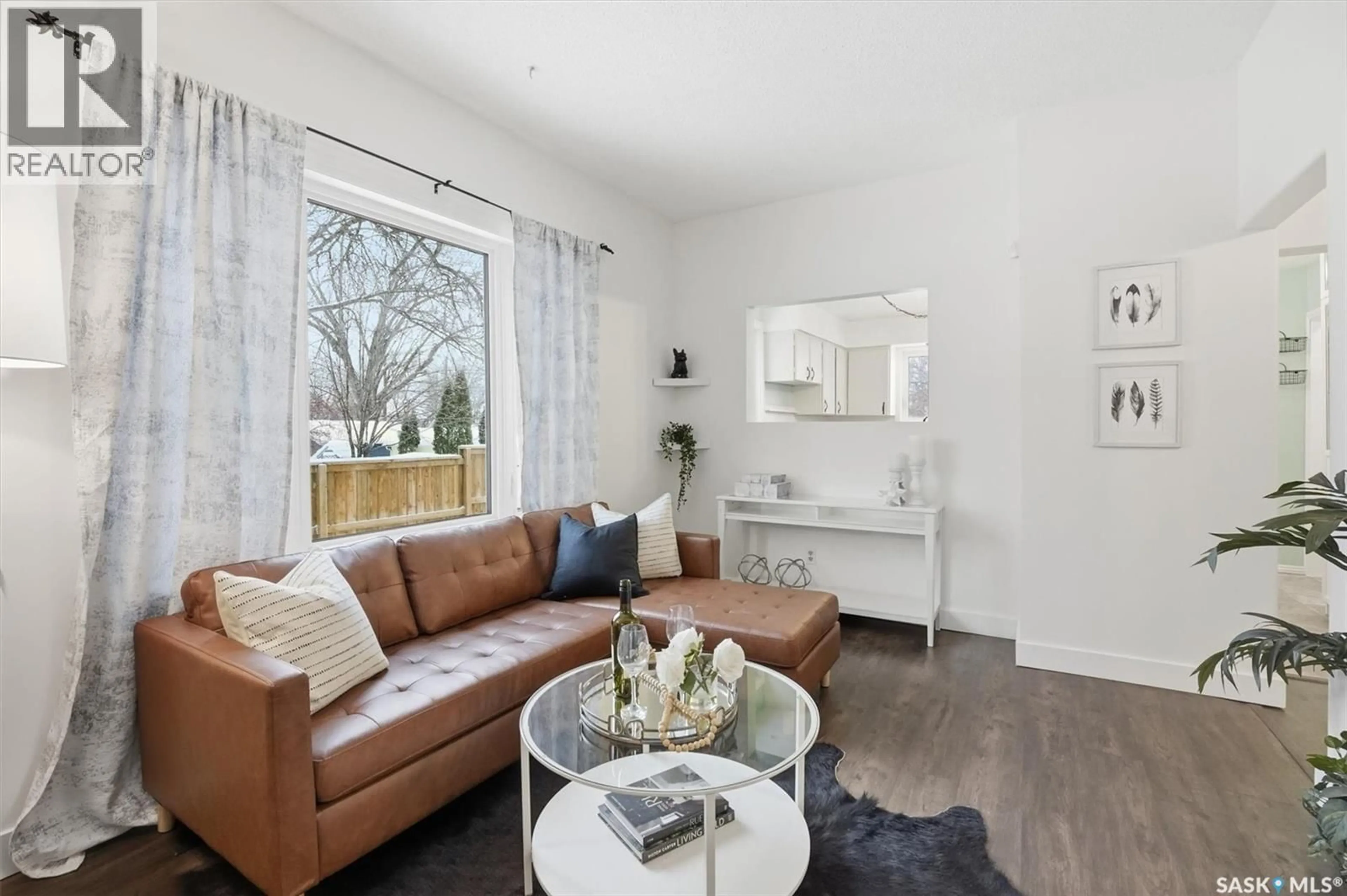 Living room with furniture, unknown for 201 28TH STREET, Saskatoon Saskatchewan S7L0K4