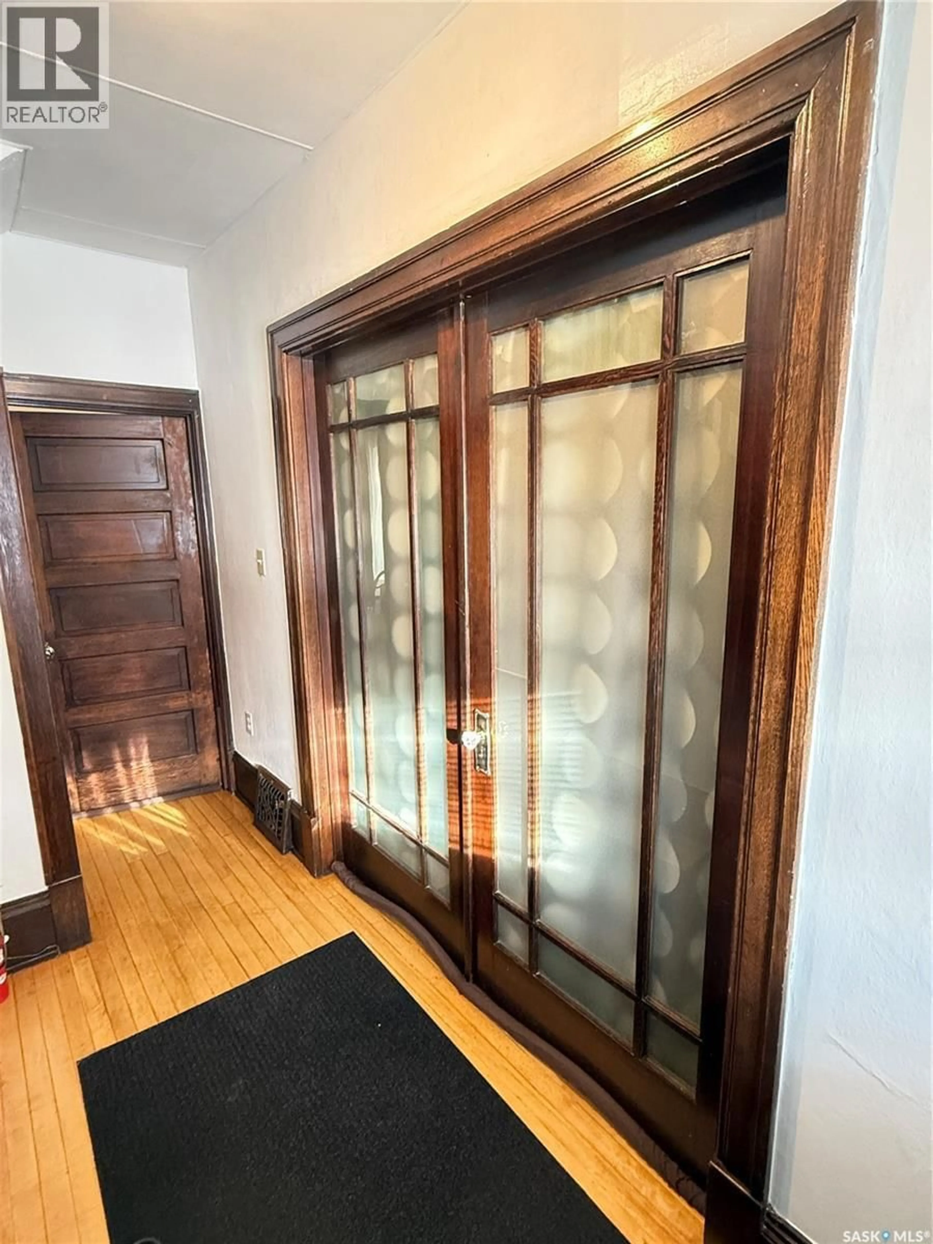 Unknown for 1 PRAIRIE AVENUE, Weyburn Saskatchewan S4H2M7