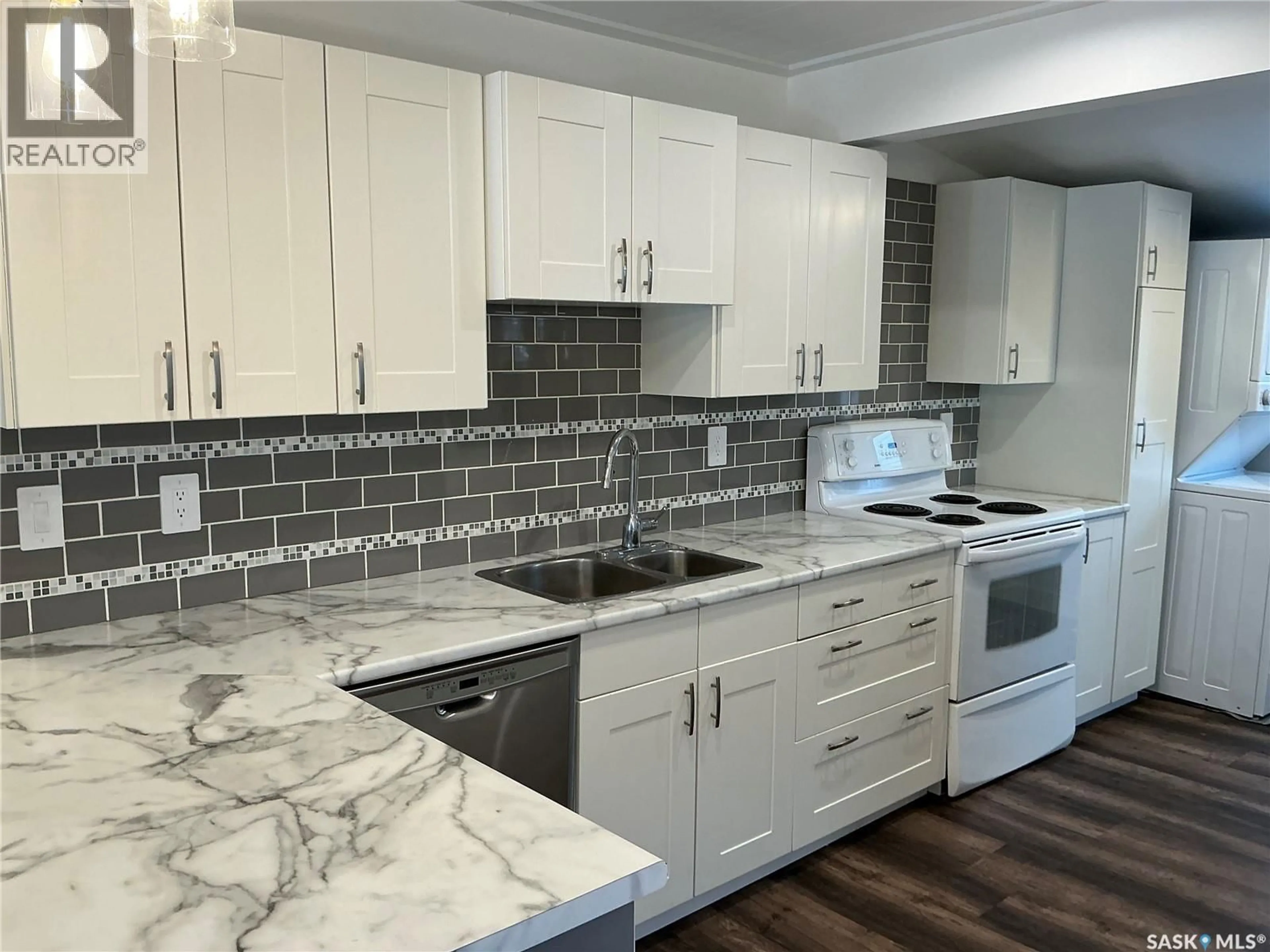 Standard kitchen, ceramic/tile floor for 2309 HERMAN AVENUE, Saskatoon Saskatchewan S7M0N5
