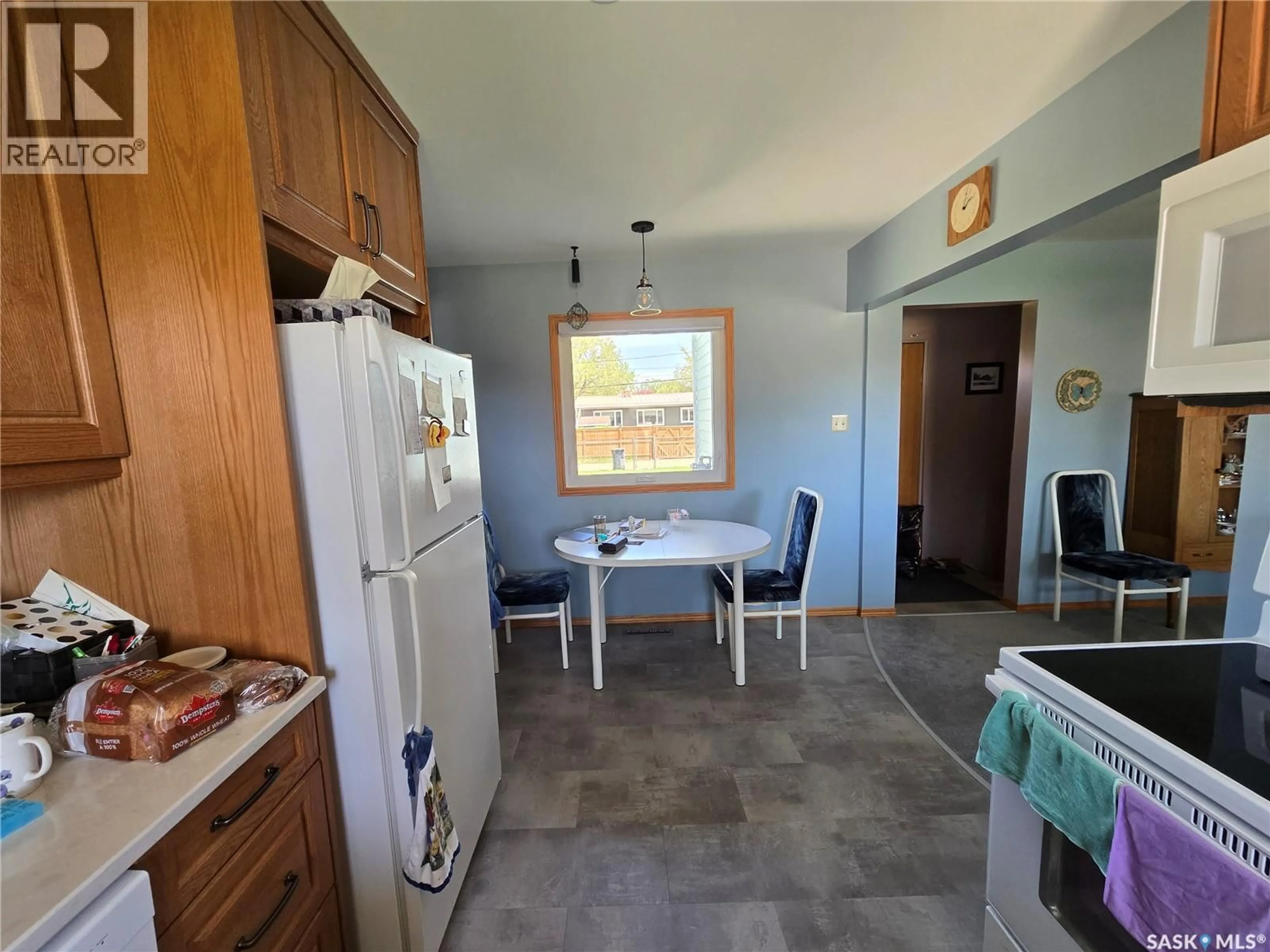 Unknown for 427 15TH AVENUE, Swift Current Saskatchewan S9H2X5