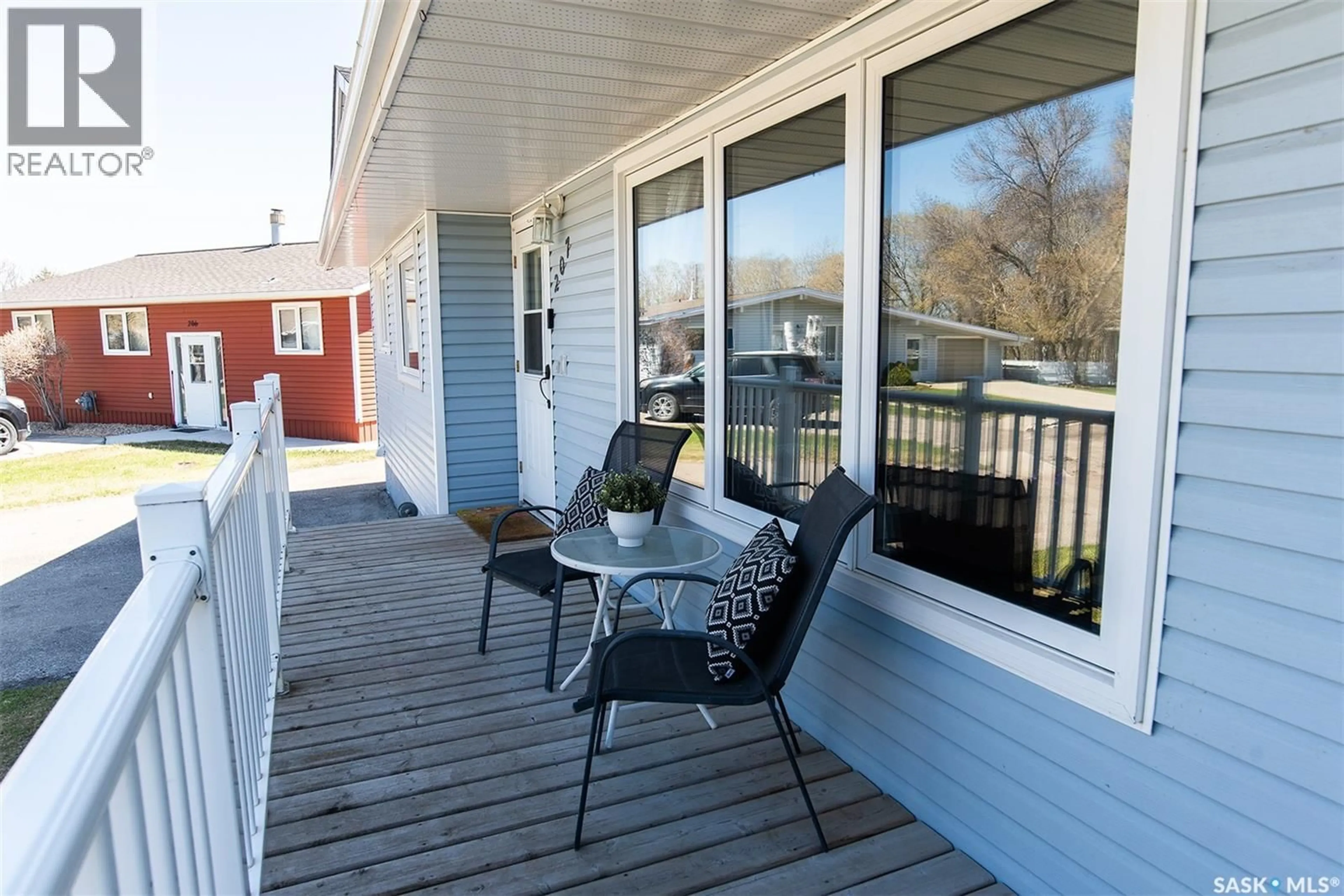 Patio, water/lake/river/ocean view for 207 BROOKDALE PLACE, Wynyard Saskatchewan S0A4T0