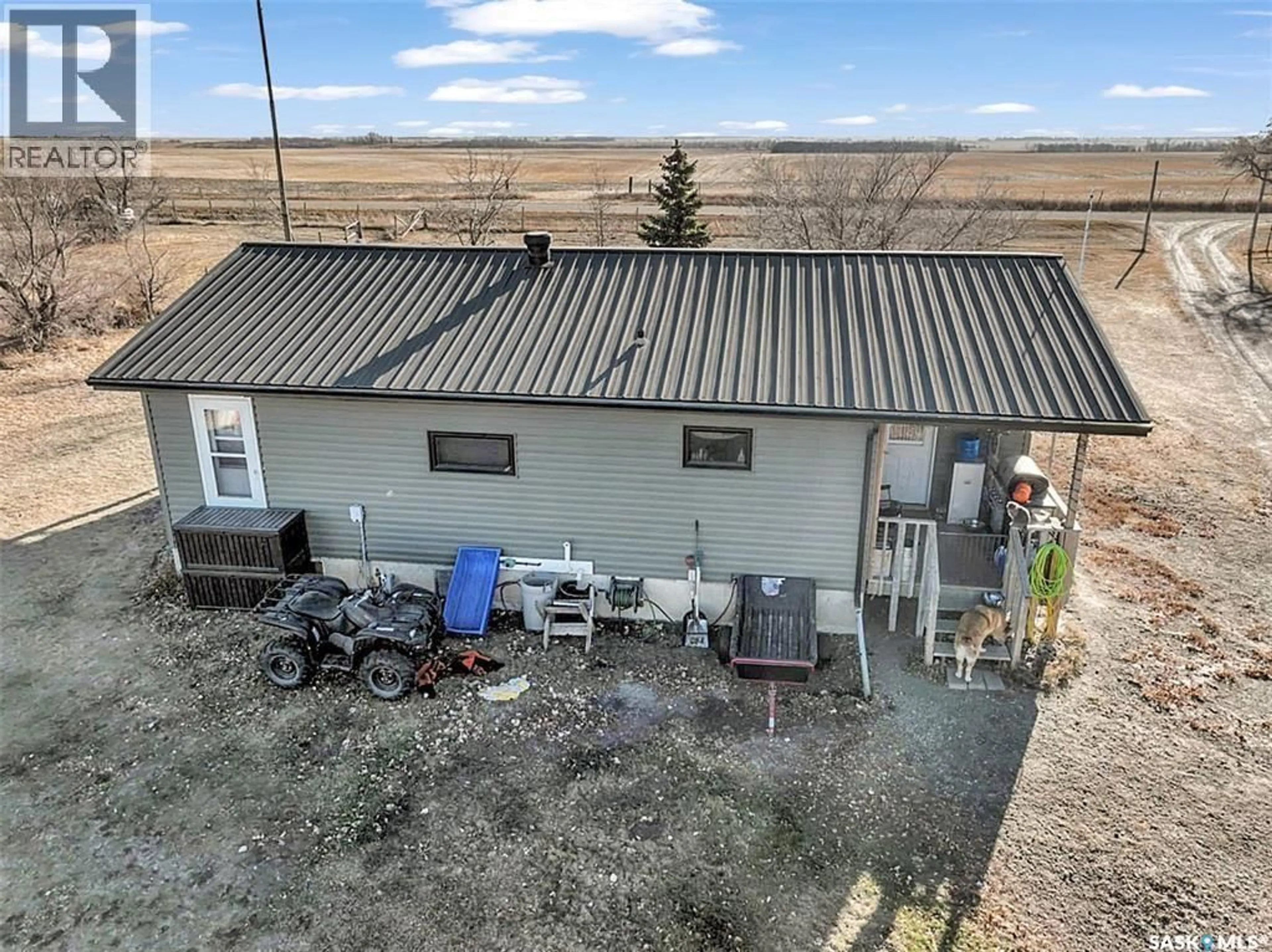 A pic from outside/outdoor area/front of a property/back of a property/a pic from drone, building for GRENFELL ACRES, Elcapo Rm No. 154 Saskatchewan S0G2B0