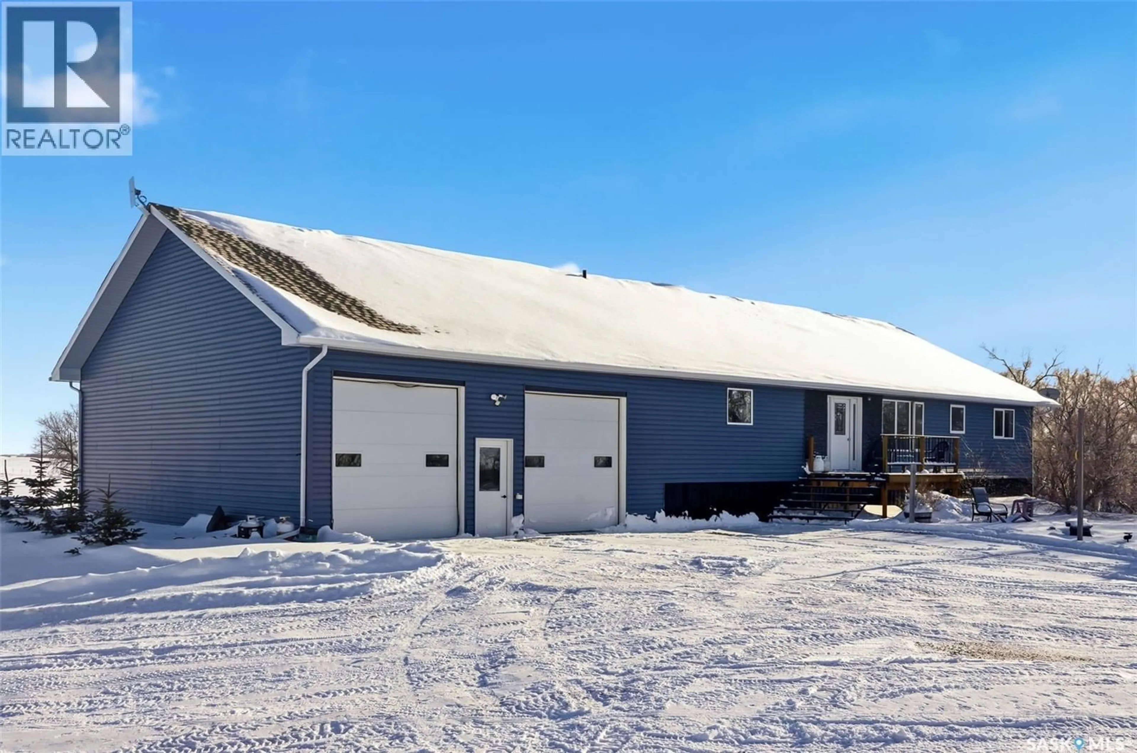 Indoor garage for HORVATH ACREAGE, Longlaketon Rm No. 219 Saskatchewan S0G4P0
