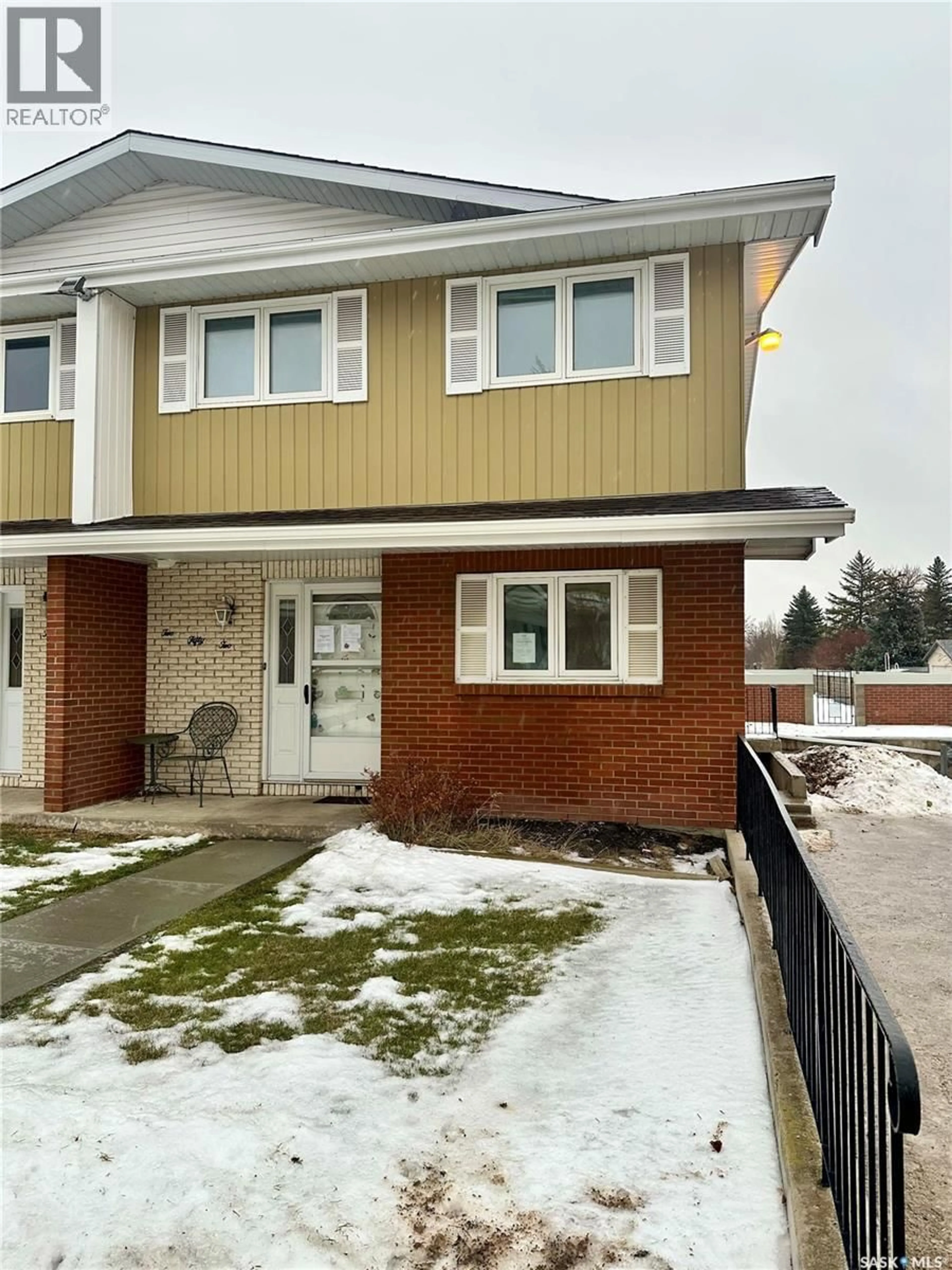 Unknown for 252 PLAINSVIEW DRIVE, Regina Saskatchewan S4S6N1