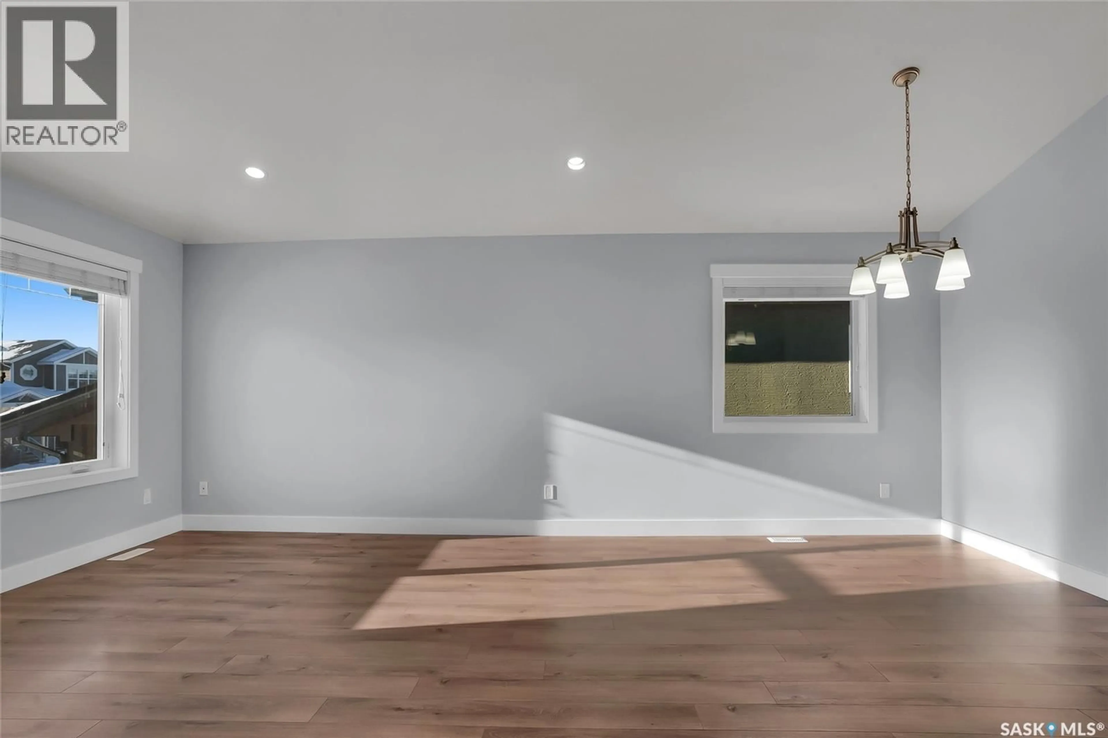 A pic of a room for 315 EATON LANE, Saskatoon Saskatchewan S7V0H3