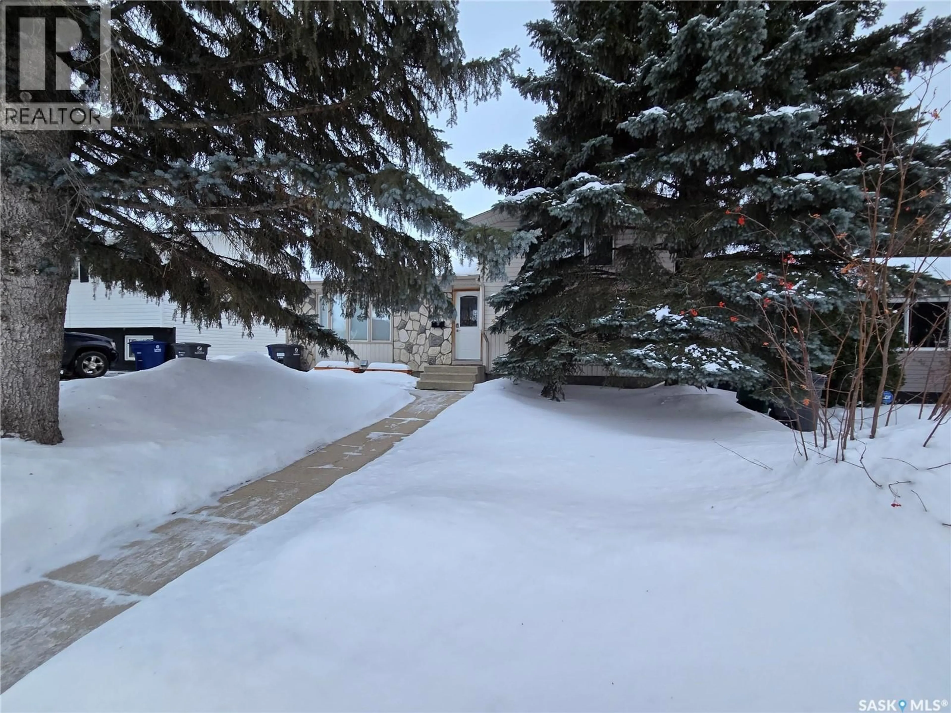 Unknown for 433 GUELPH CRESCENT, Saskatoon Saskatchewan S7H4R2