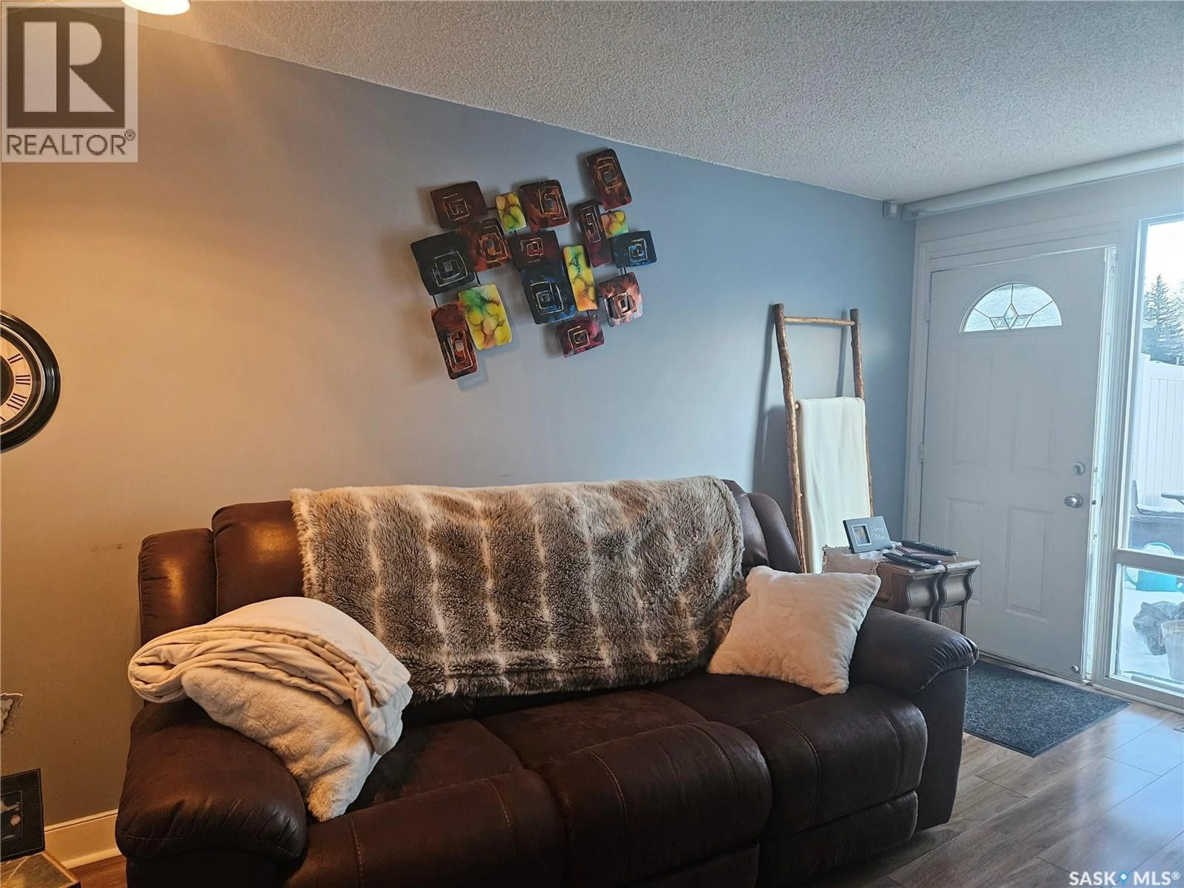 Living room with furniture, unknown for 5 - 1292 GORDON ROAD, Moose Jaw Saskatchewan S6H3E5