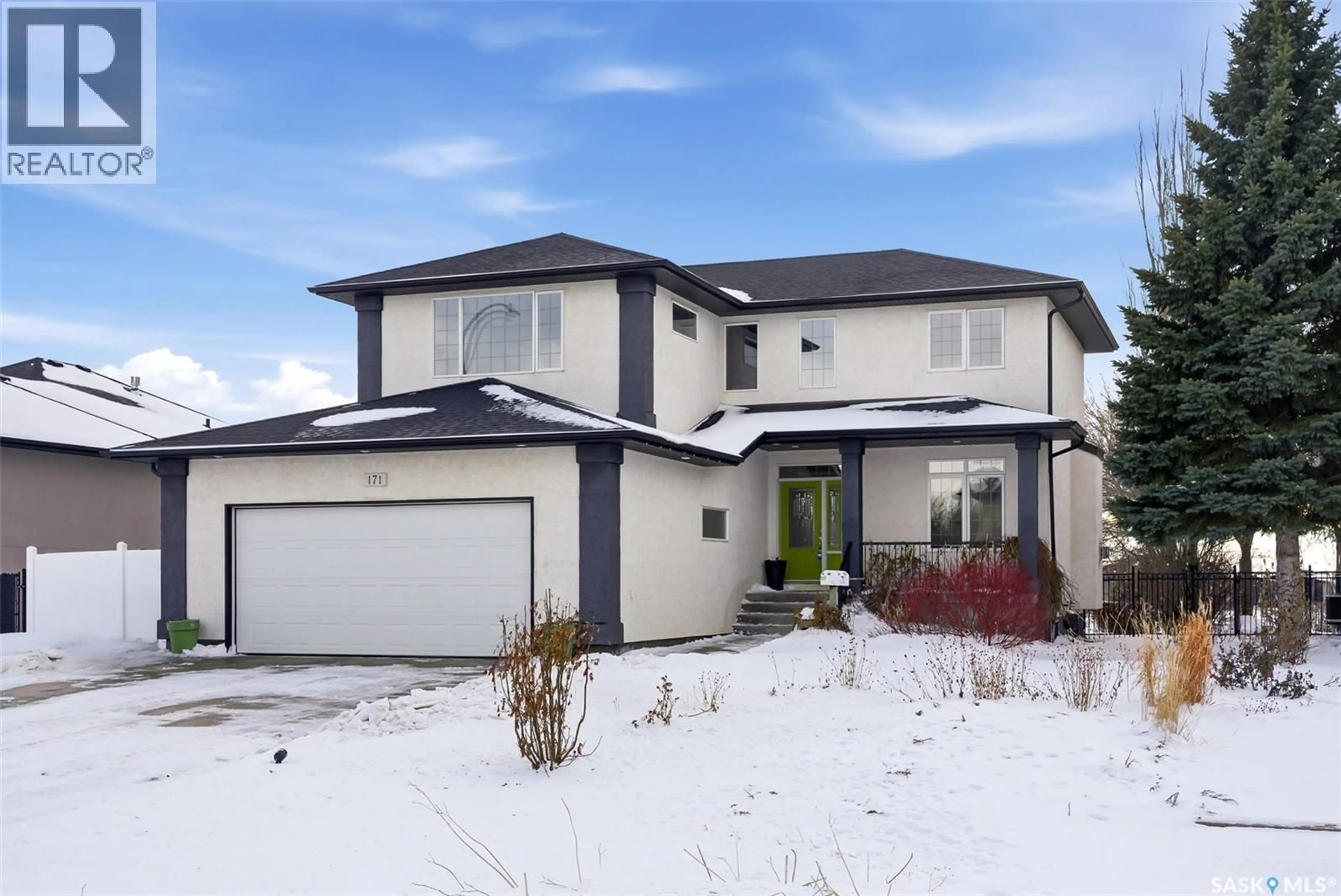 Home with vinyl exterior material, street for 171 FAIRWAY ROAD, Edenwold Rm No.158 Saskatchewan S4L1C8