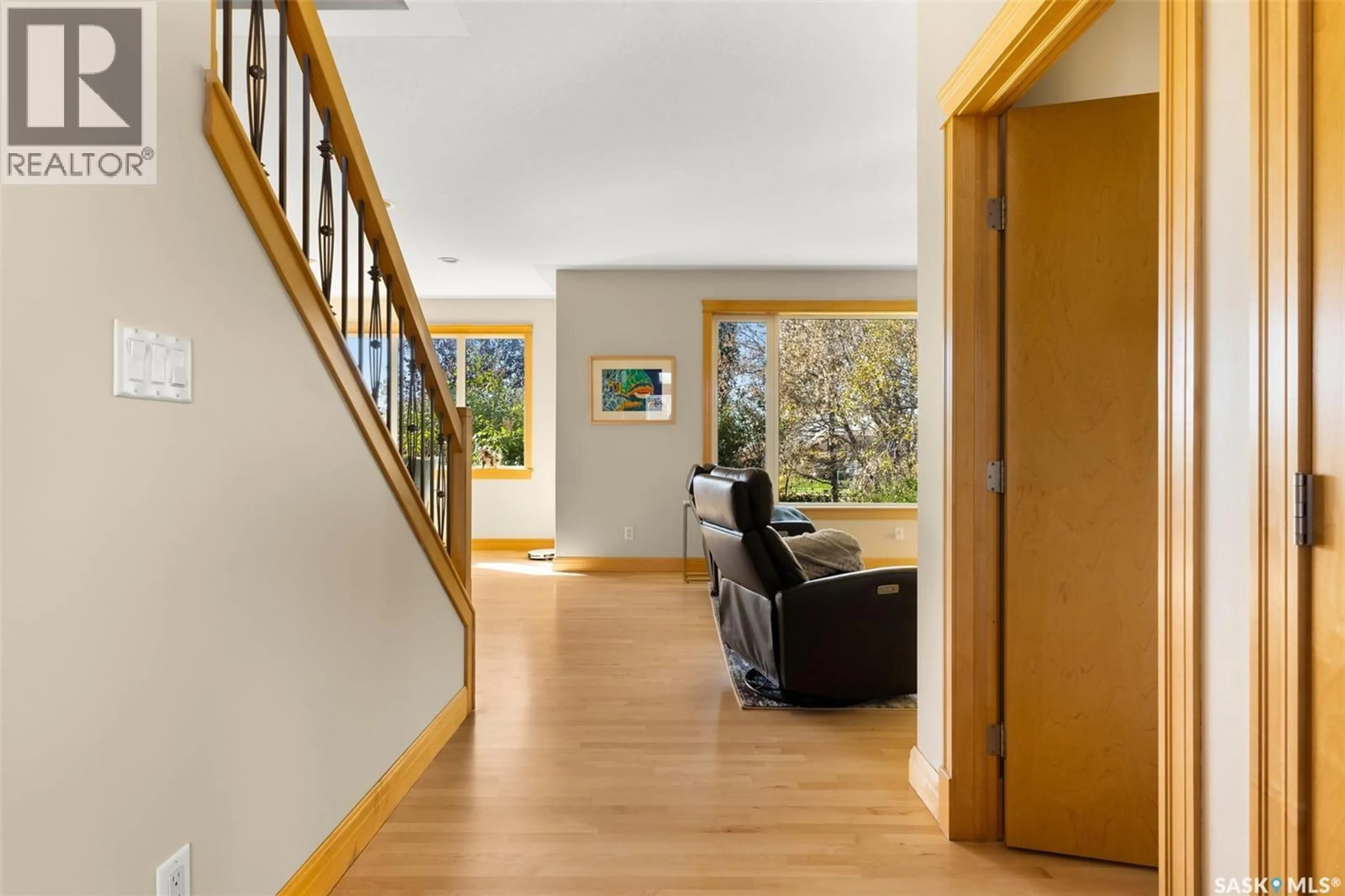 Indoor foyer for 171 FAIRWAY ROAD, Edenwold Rm No.158 Saskatchewan S4L1C8