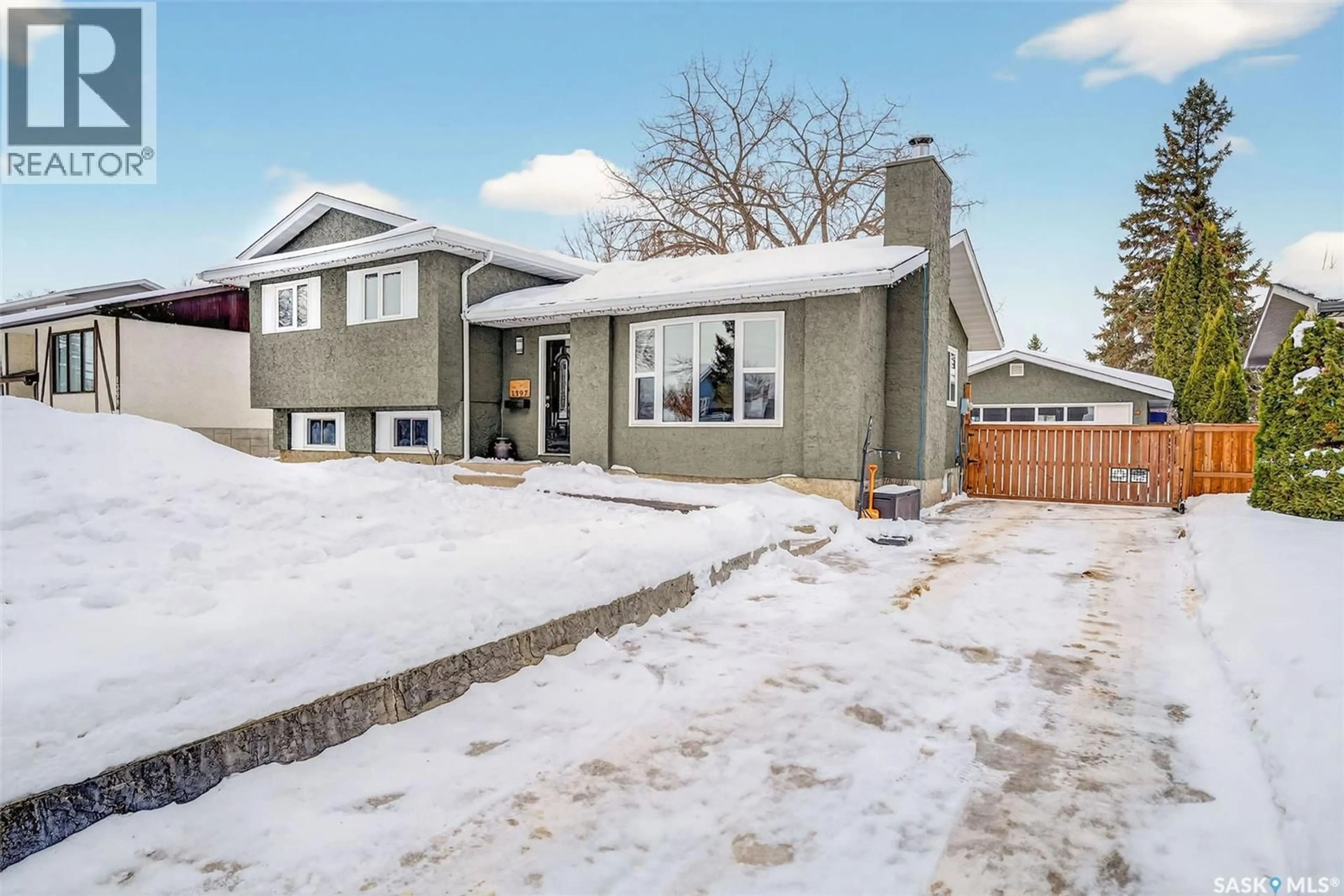 Unknown for 1397 LACROIX CRESCENT, Prince Albert Saskatchewan S6V6R3